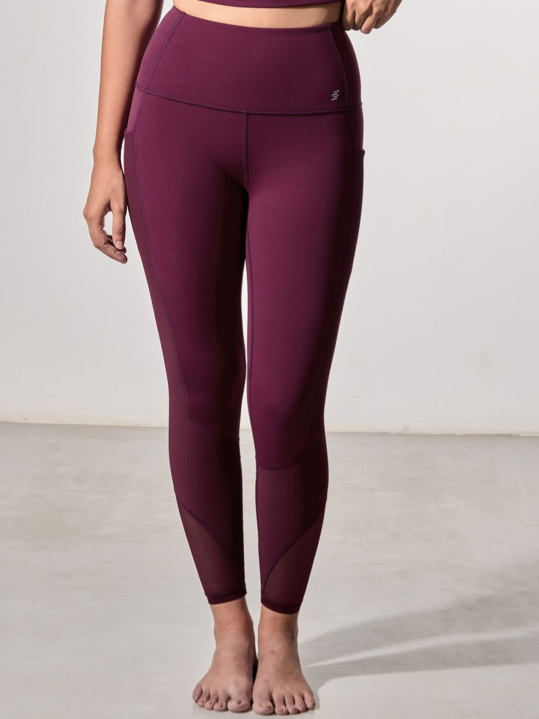 Strongr.Athleisure Women High Rise Gym Tights with Pockets