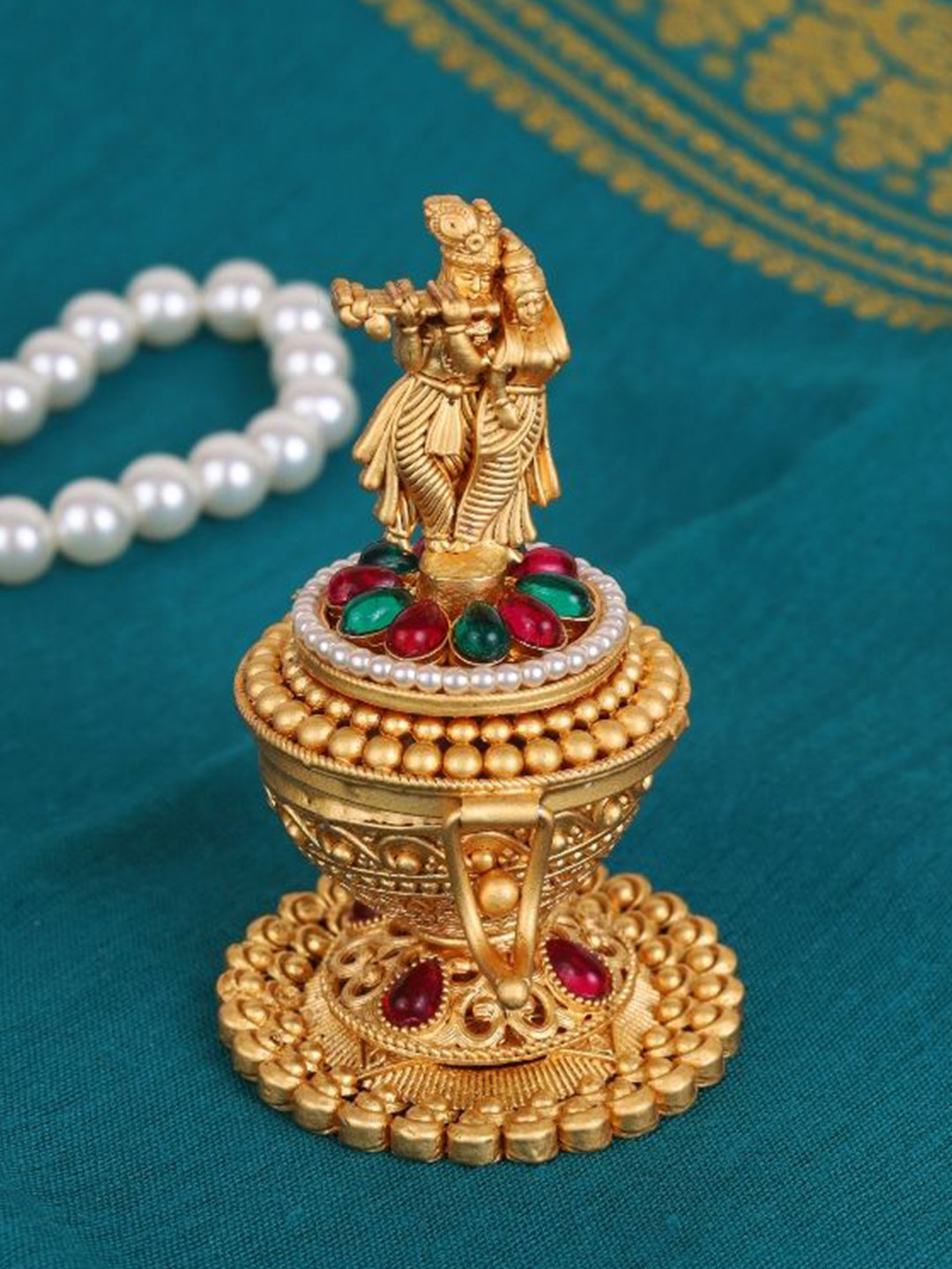 SALONI FASHION JEWELLERY Gold-Plated Lord Radhey Krishana Sindoor Dani