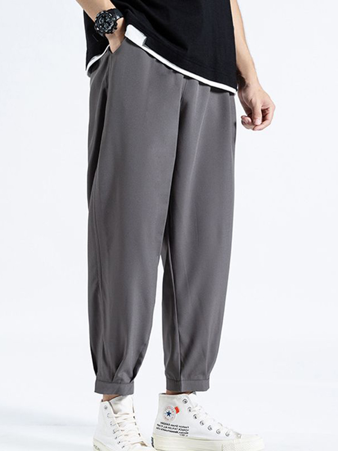 StyleCast x Revolte Men Regular Fit Mid-Rise Trousers