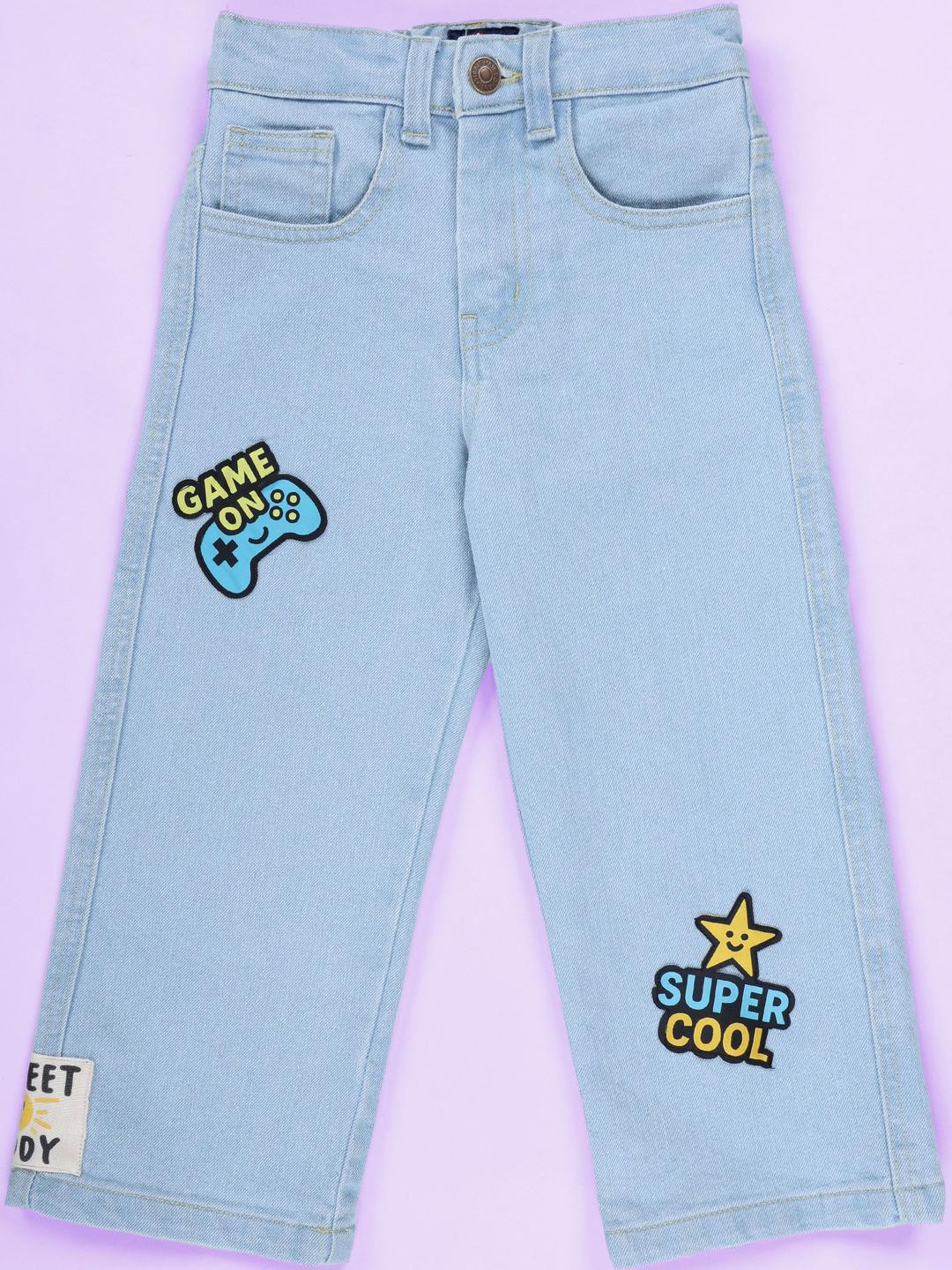 KiddoPanti Boys Straight Fit Mid-Rise Stretchable Jeans With Badges