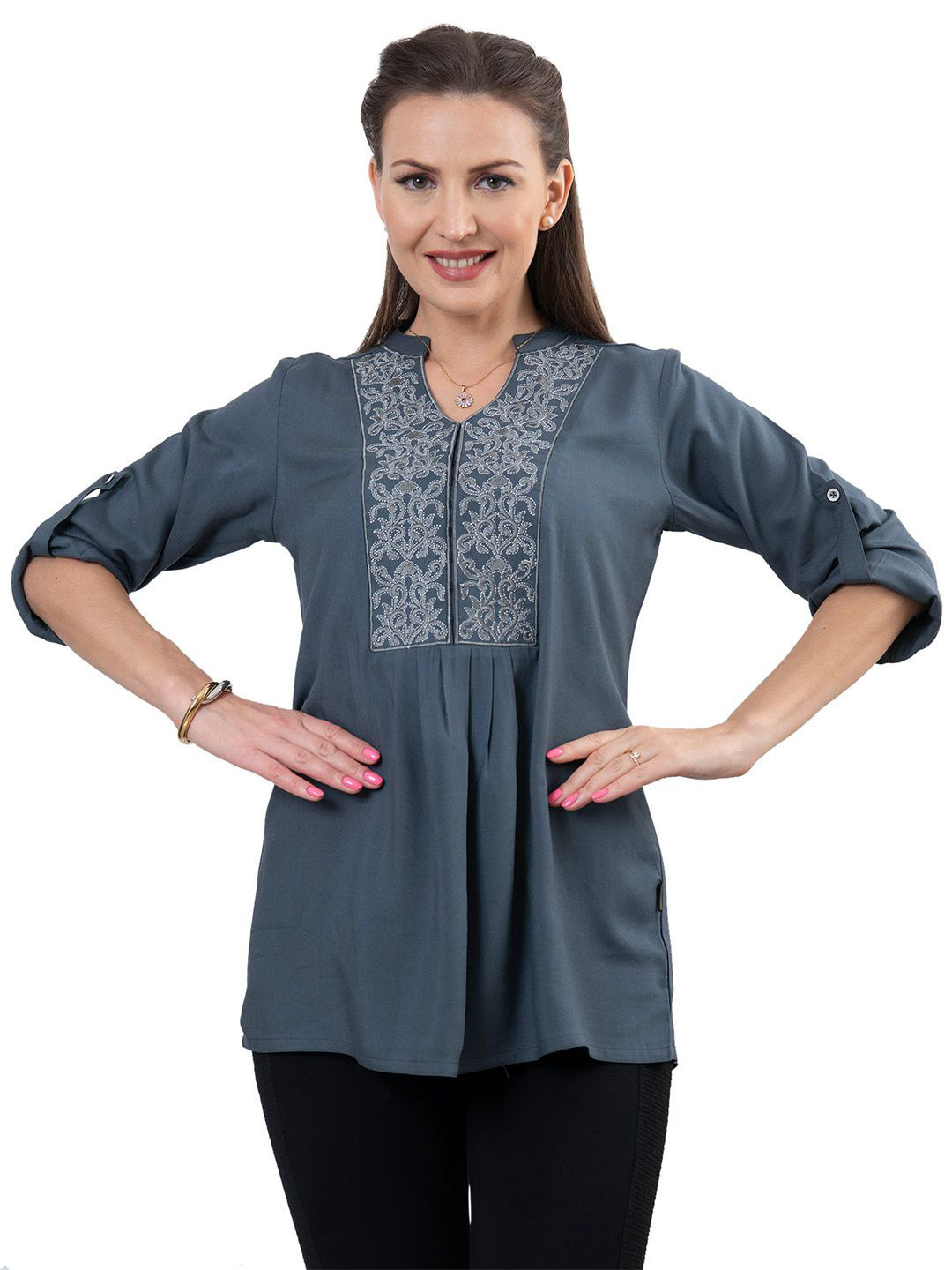 SANAA Women Yoke Design Mandarin Collar Roll-Up Sleeves Kurti