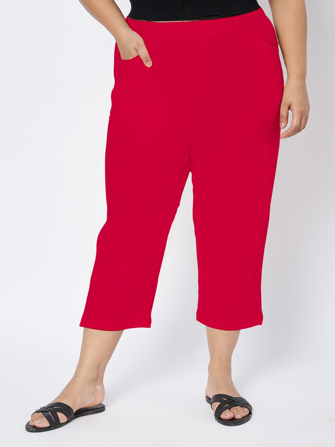 BRINNS Women Plus Size Mid-Rise Pure Cotton Regular Fit Capris