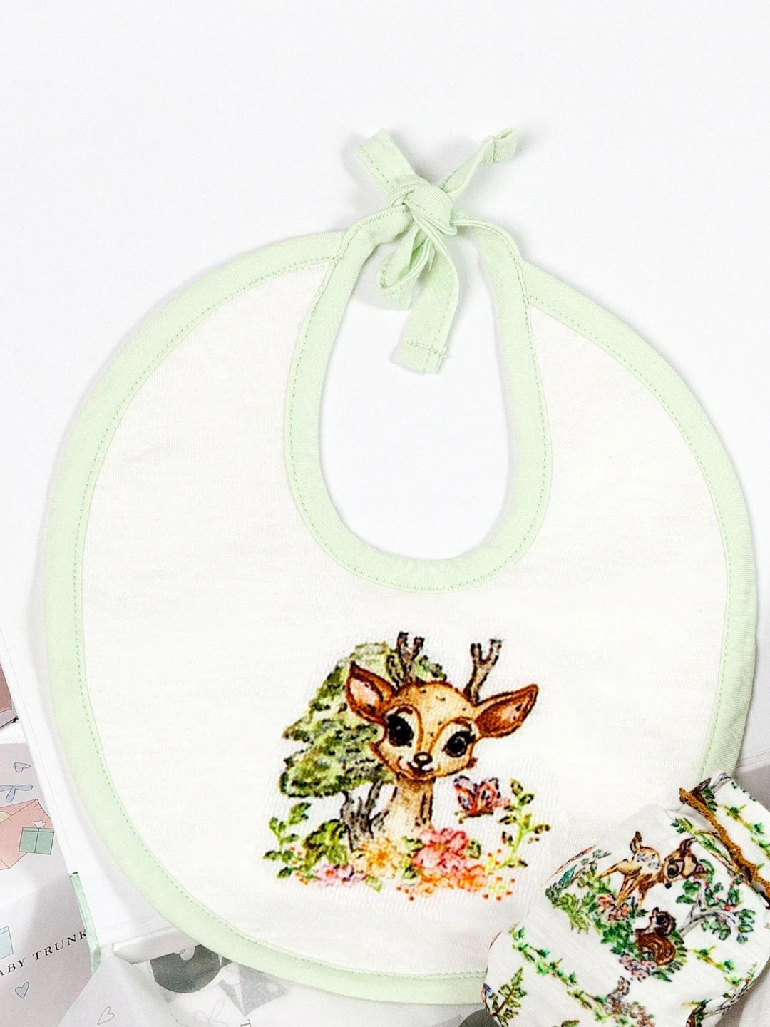 THE BABY TRUNK Infants Bambi Printed Organic Cotton Bib