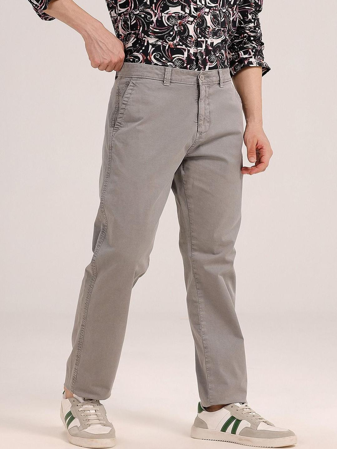 Basics Men Relaxed Mid-Rise Drift Fit Cotton Stretch Twill Trousers