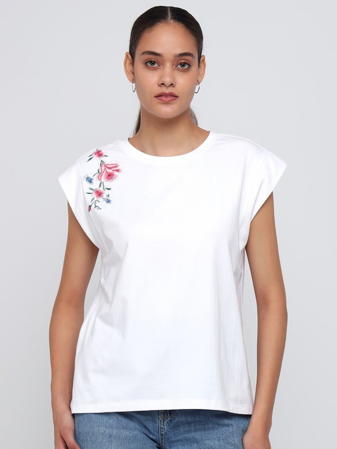 COVER STORY Women Floral Printed Round Neck Cotton Relaxed Fit T-shirt