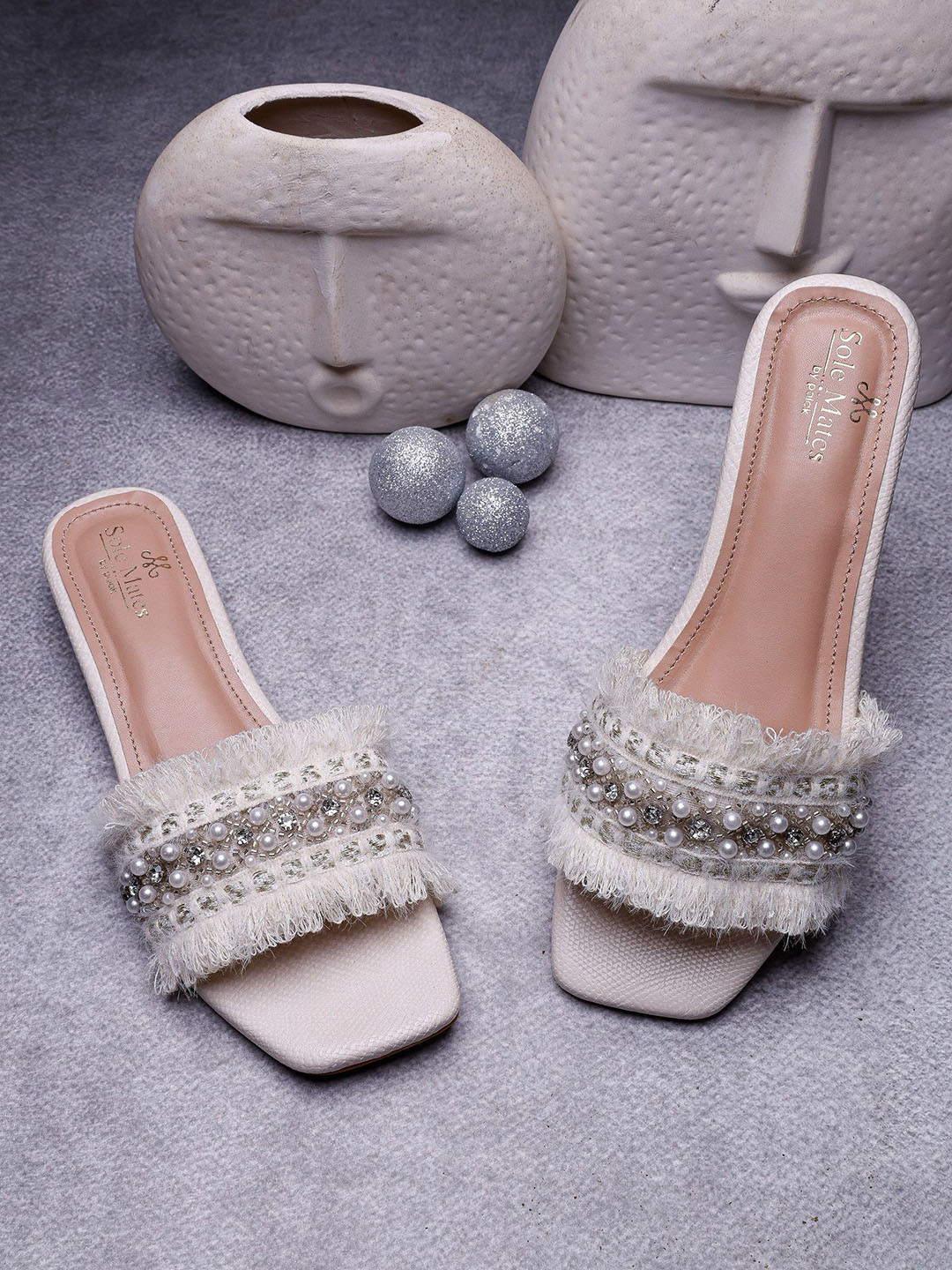 sole mates Women Embellished Party Open Toe Flats