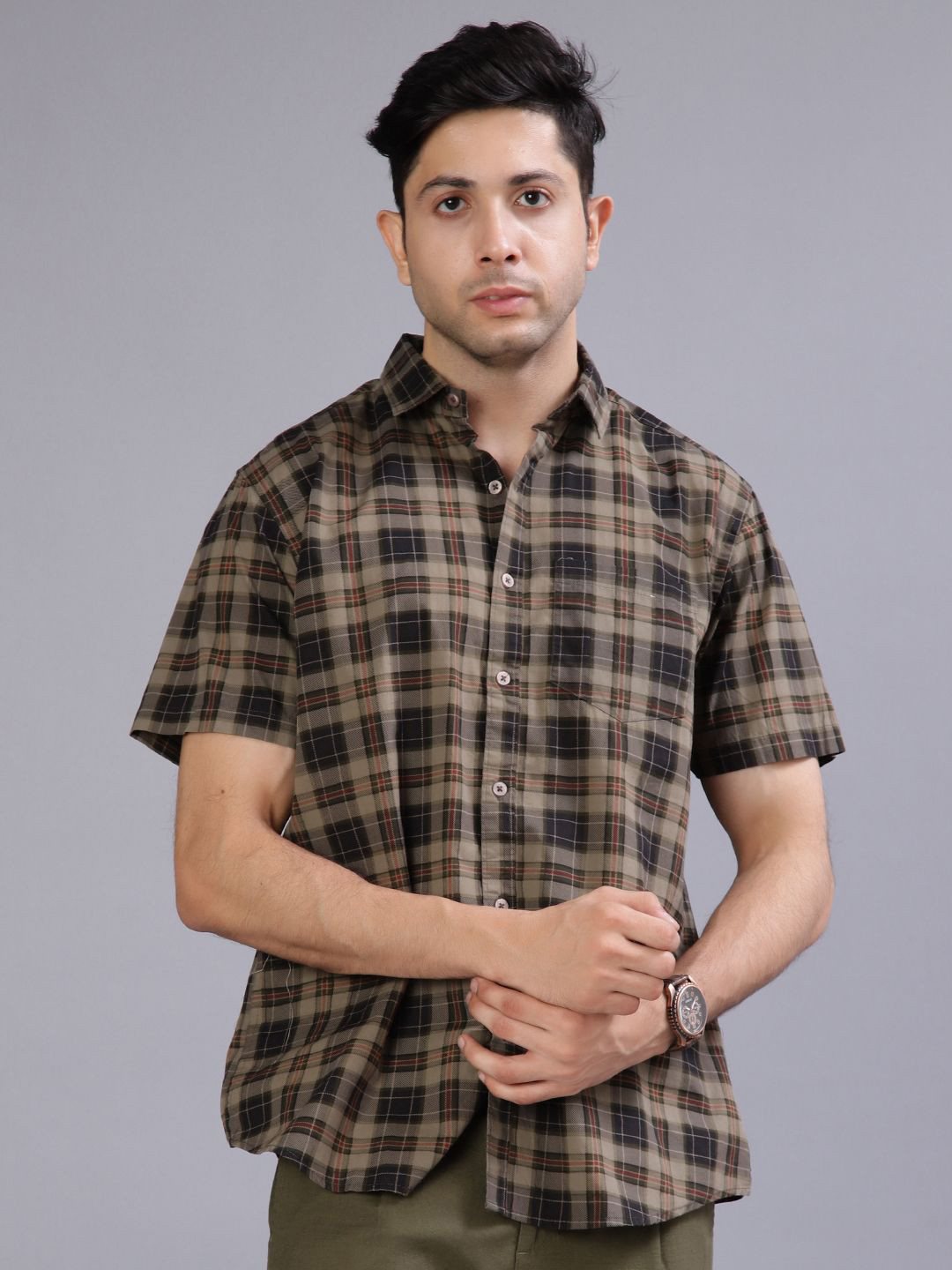 V-Mart Tartan Checks Checked Spread Collar Casual Shirt