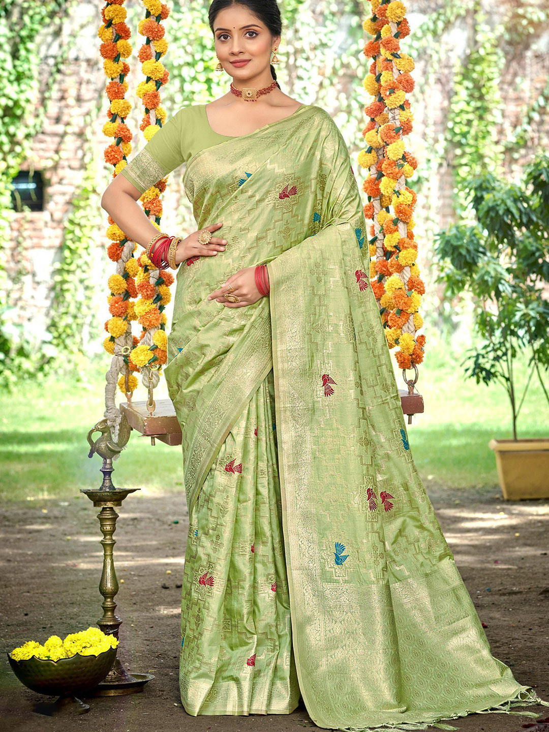 DEVATITHI Lite Green Havy Assam Silk Saree