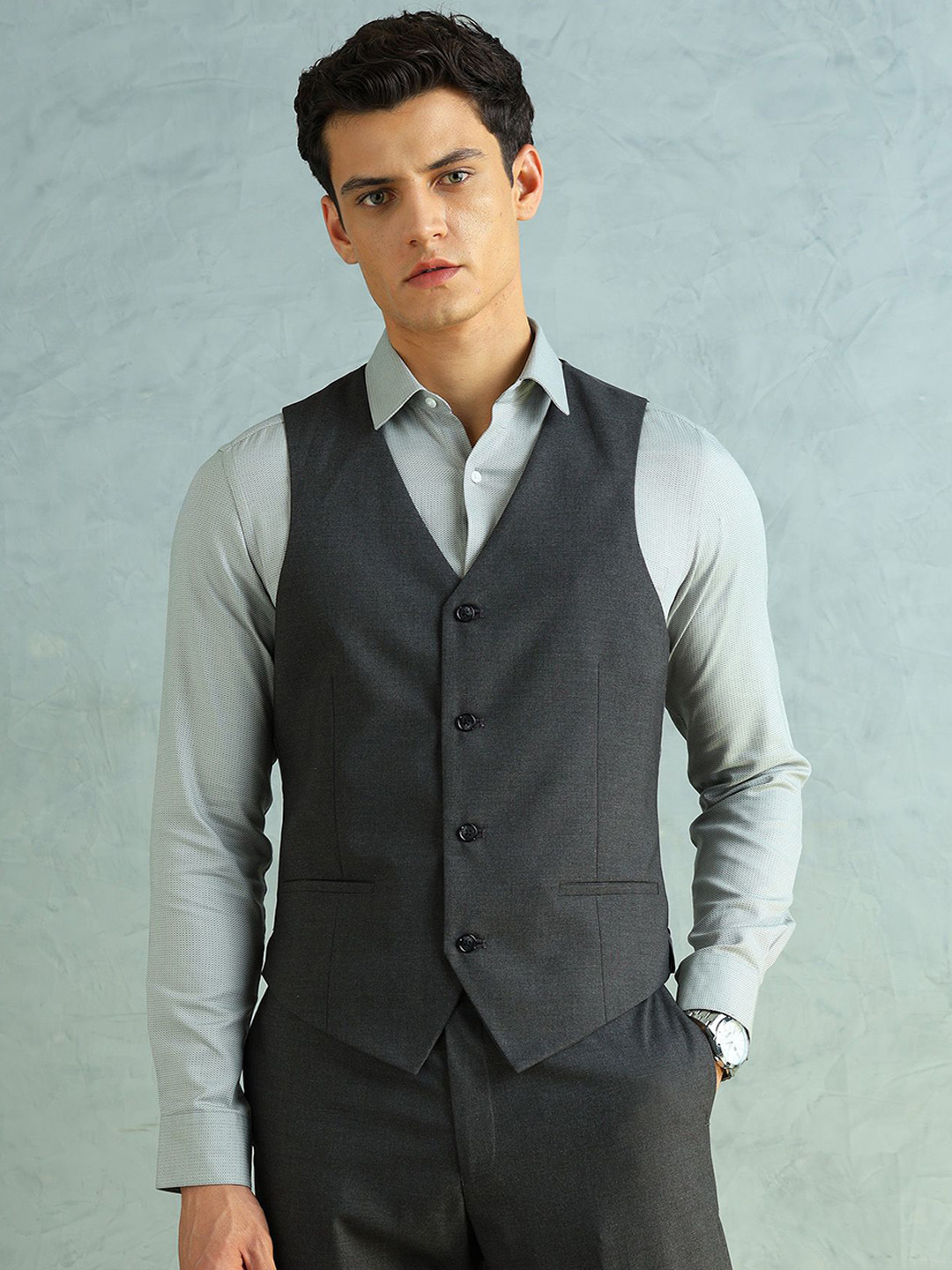 Arrow Heathered V-Neck Tailored Fit Formal Waistcoat