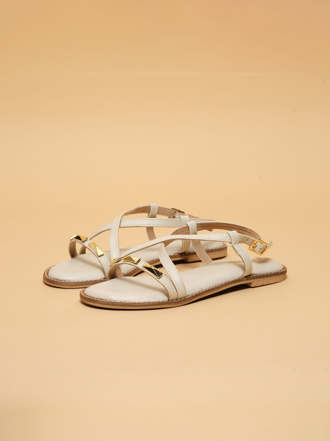 ERIDANI Emroy Women Strappy Flats