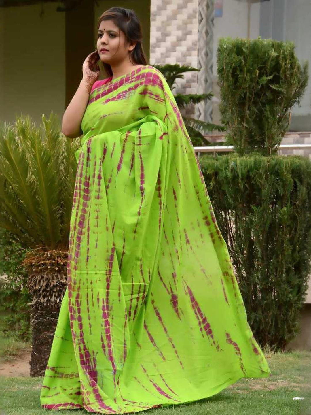 Pinkcity Trade World Abstract Printed Pure Cotton Saree