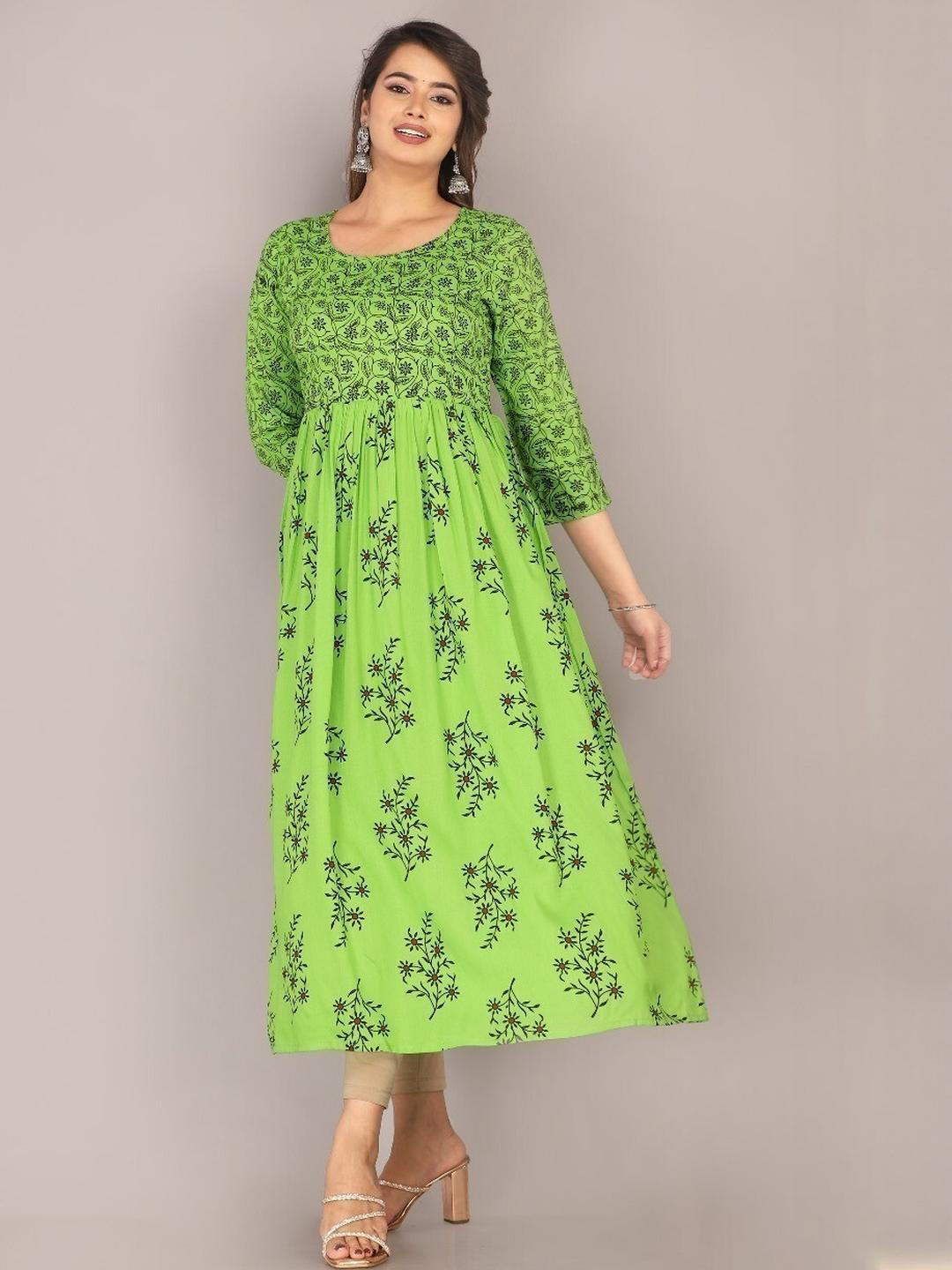 PRIYAGANI GARMENTS Women Green Viscose Rayon  Kurtis