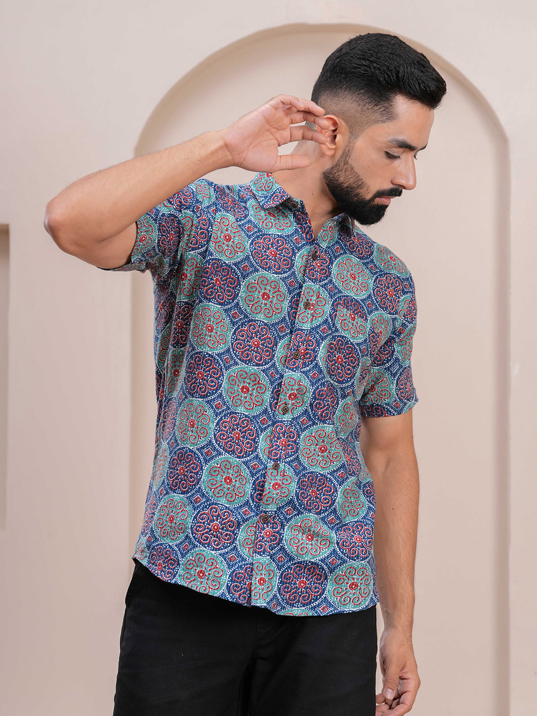 JAHIDA COMFORT WITH STYLE Men Comfort Fit Ethnic Motifs Printed Cotton Casual Shirt