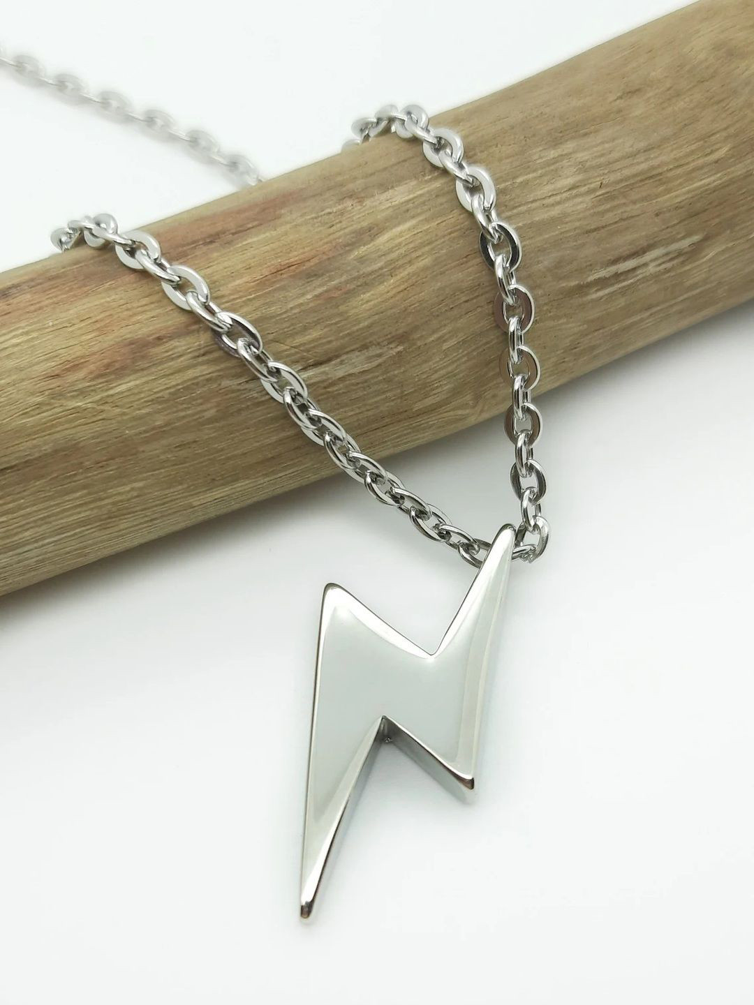 Newitin Unisex Silver-Plated Lightning Bolt Quirky Pendant With Chain
