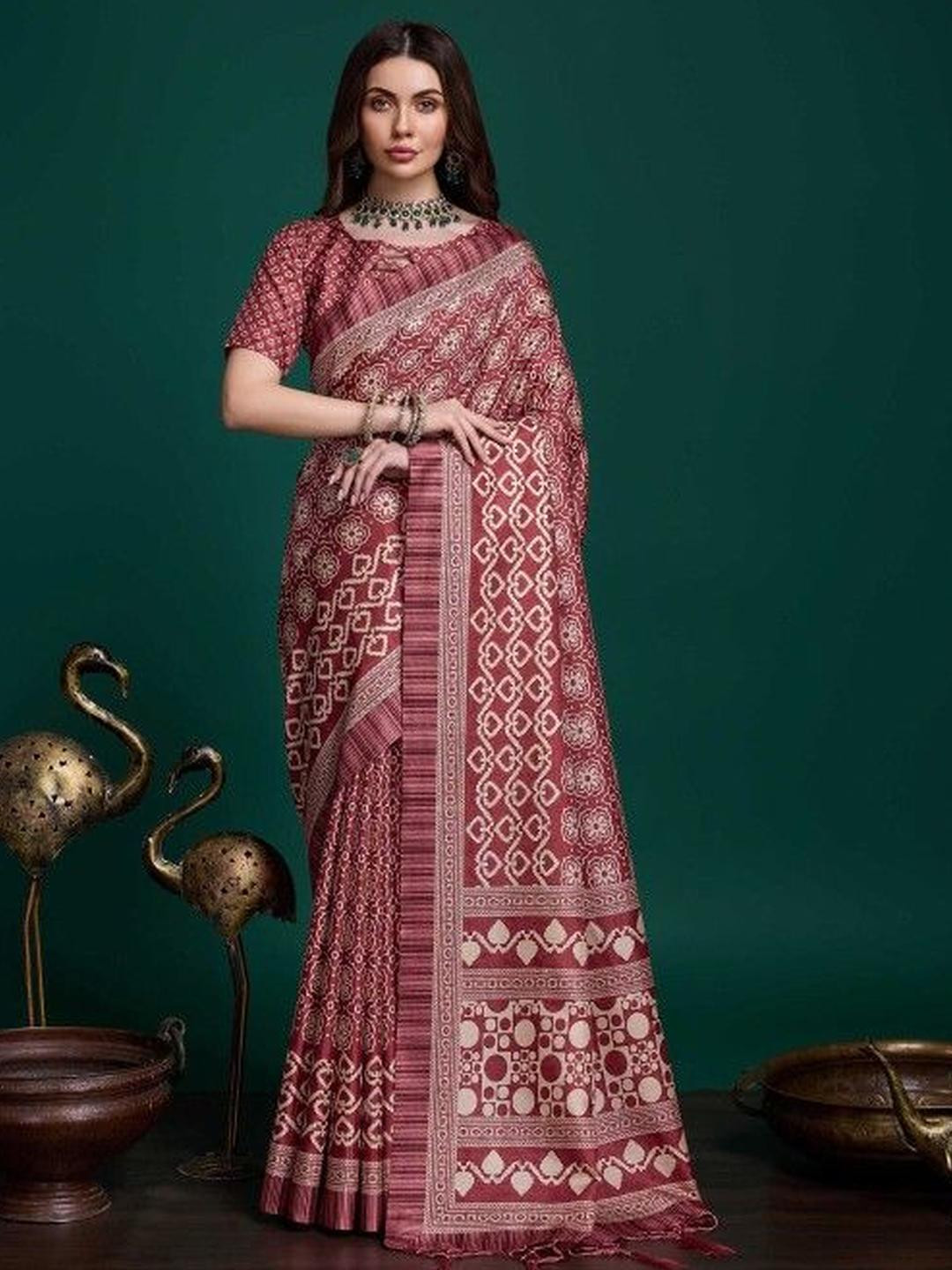 KARAGIRI Maroon Sambalpuri Silk Saree With Blouse Piece