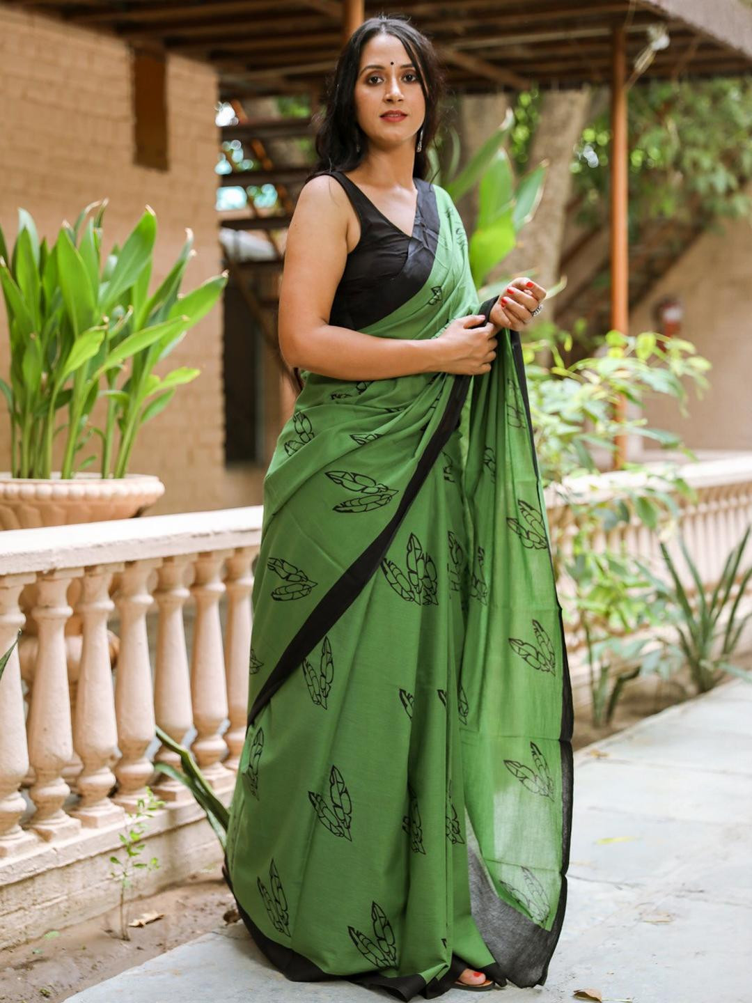 Pinkcity Trade World Green Pure Cotton Ikat Sarees