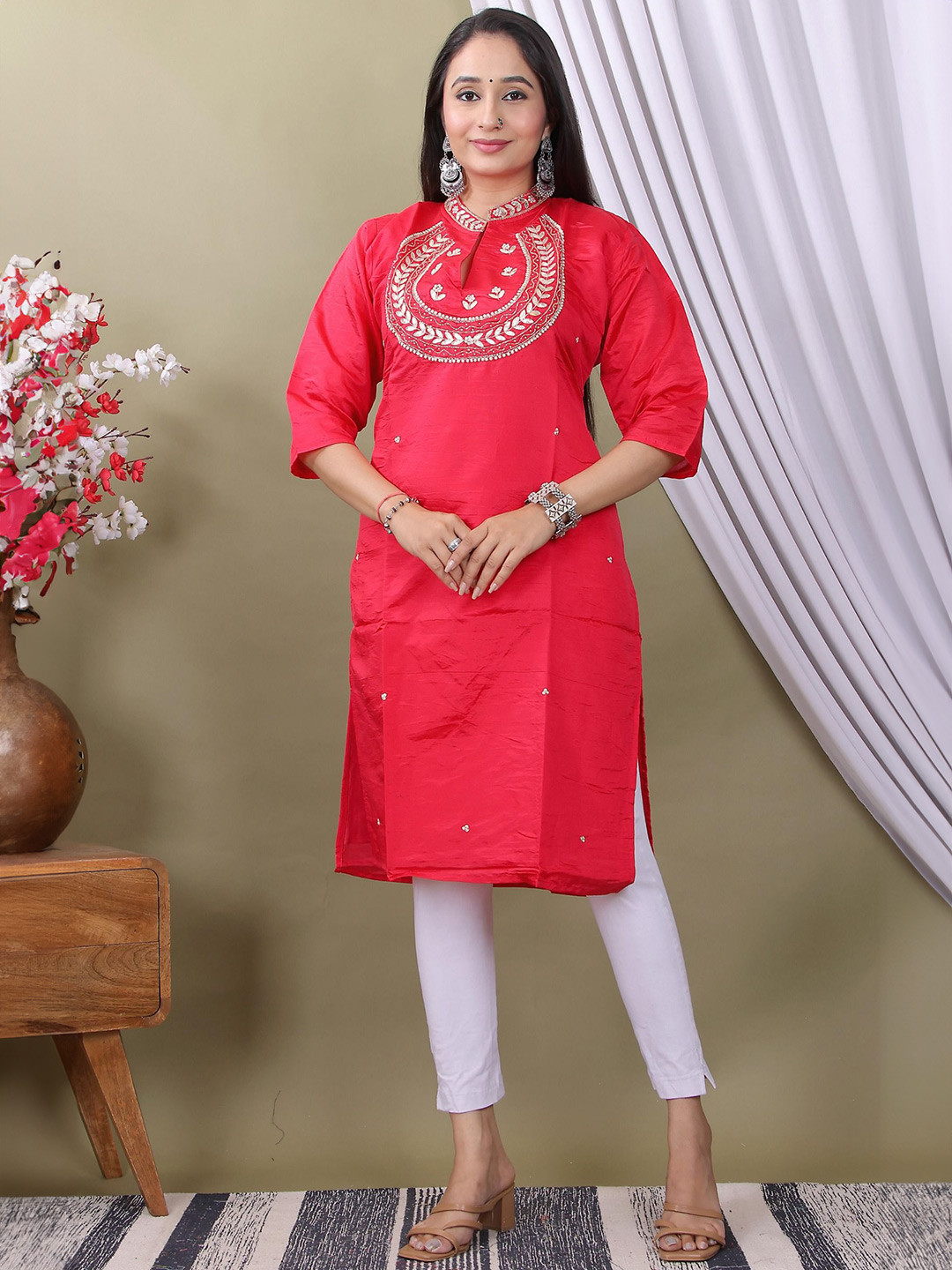 The Parth Fashion Floral Yoke Design Silk Straight Kurta