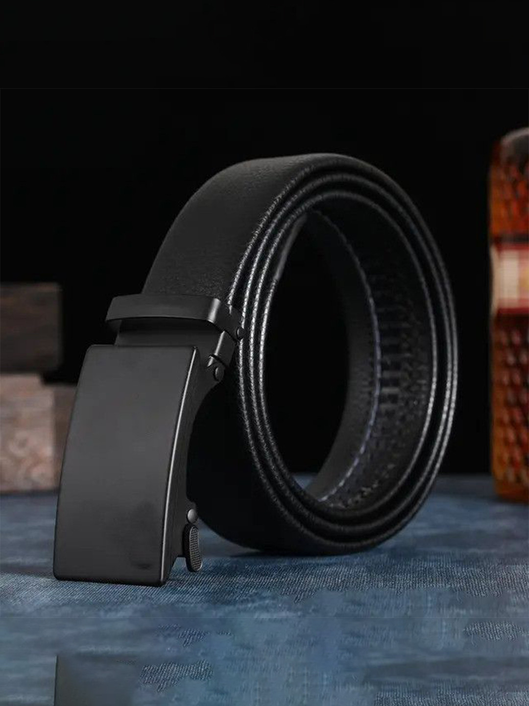 SHOPGLOBAL Men Leather Slider Buckle  Belt