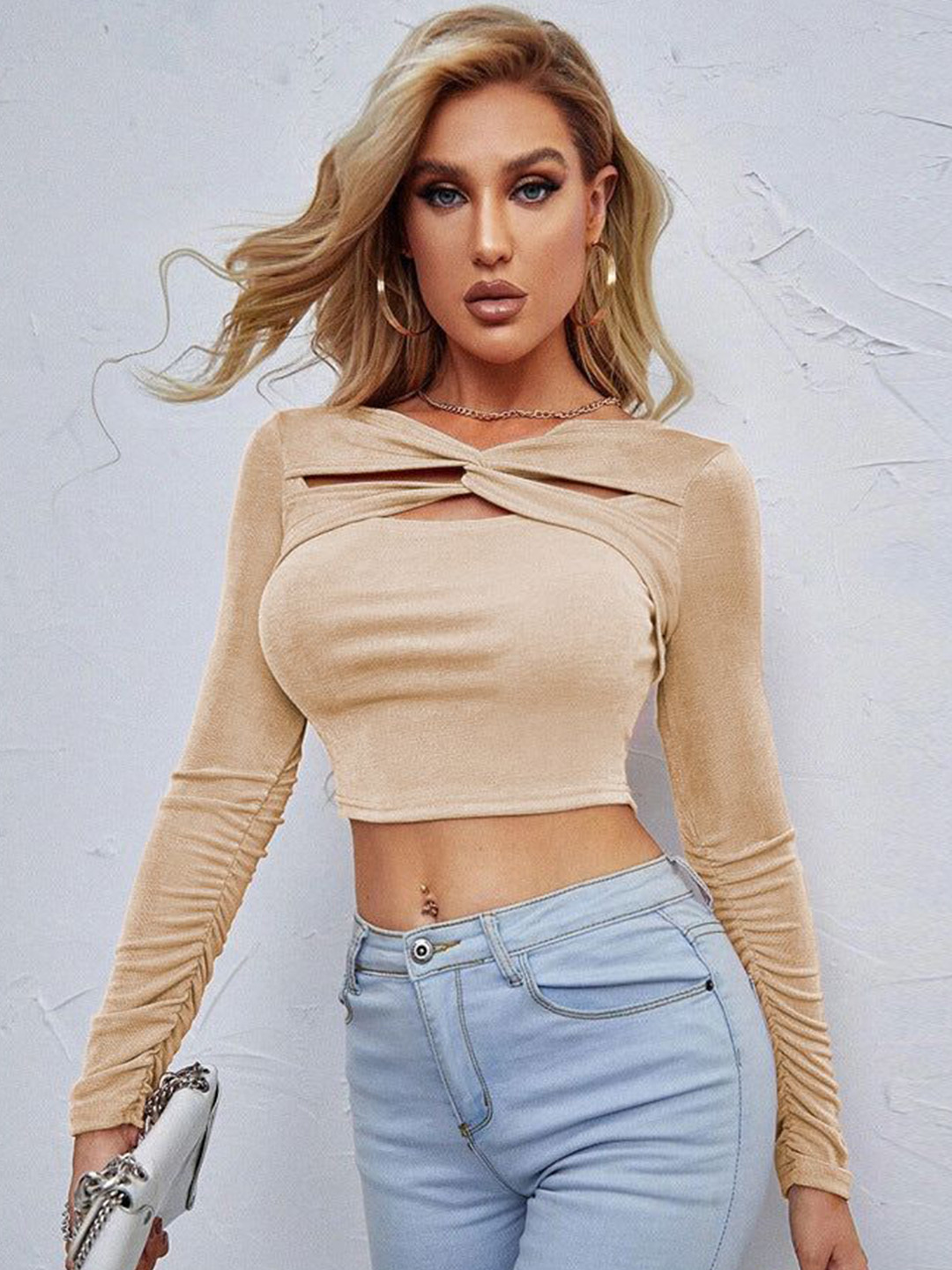 Outzidr Full Sleeve Front Twisted Crop Top