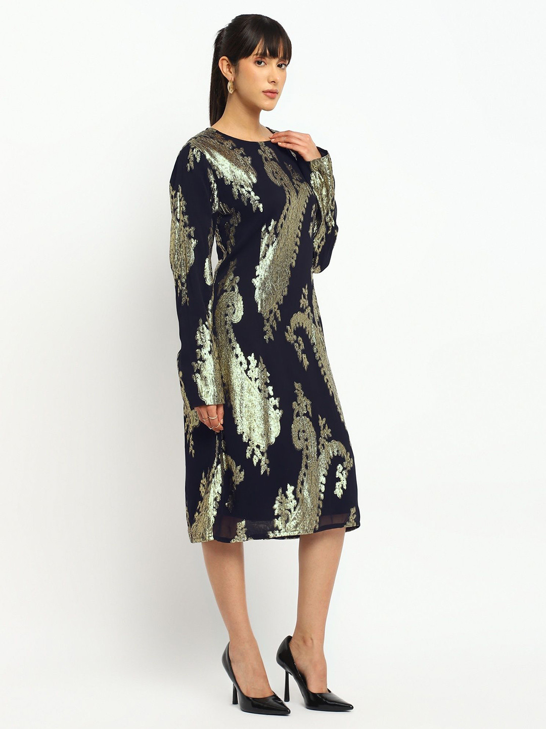 theulluu.com Regal Gold Paisley Woven Design A-Line Midi Dress
