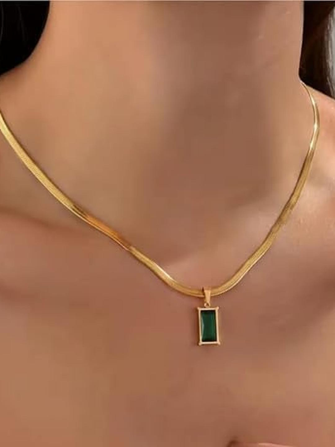 Aurelva Latest Stylish Green Emerald Crystal Pendant Necklace