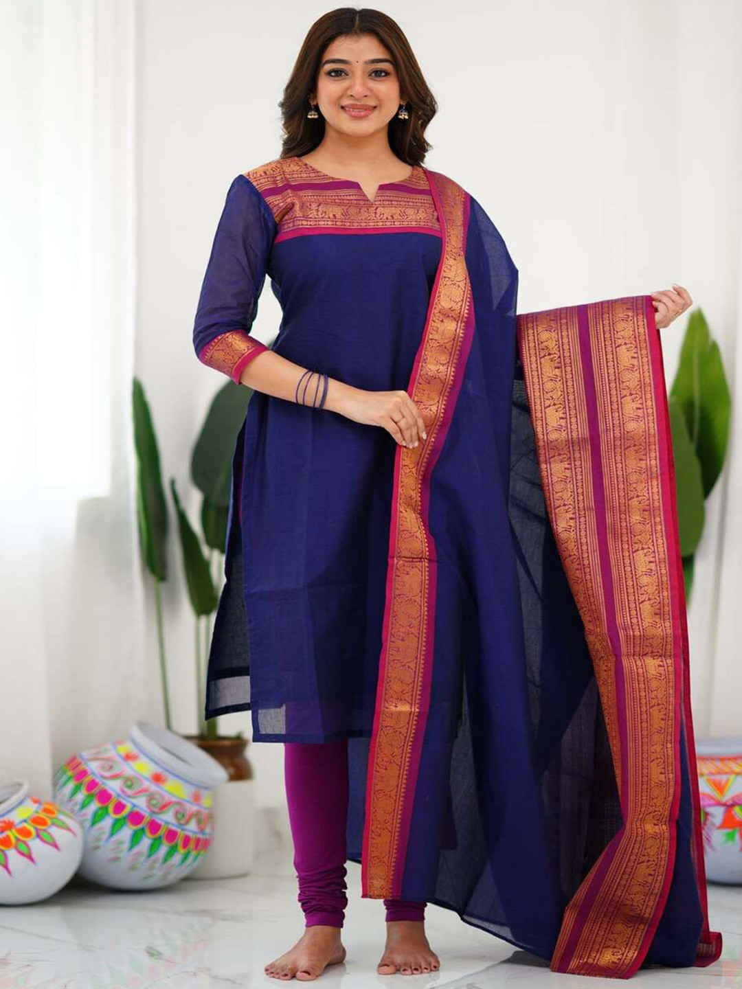 SHIJILA Women Kurta With Dupatta