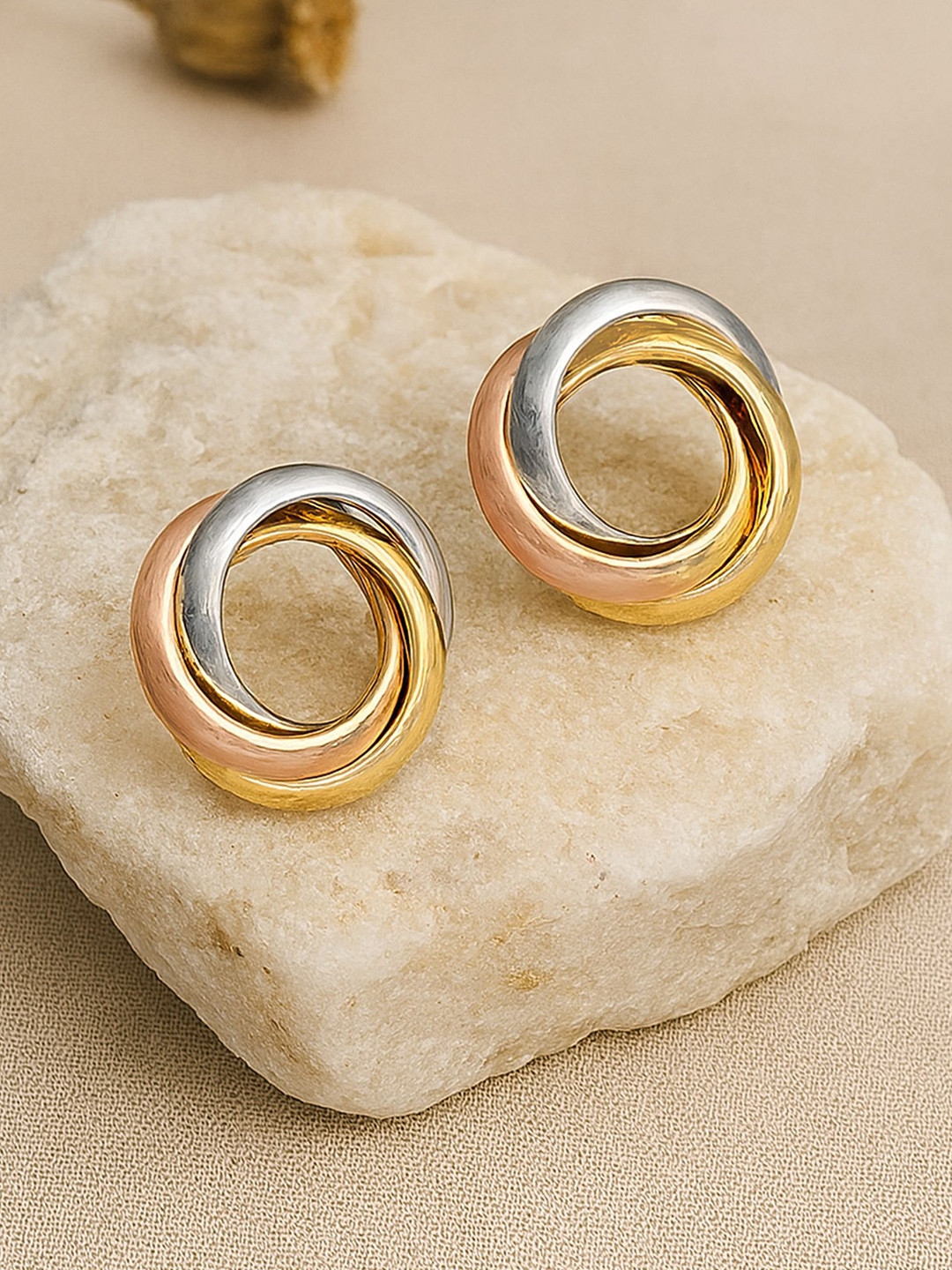 Bohey by KARATCART Rose Gold-Plated Triple Circular Shaped Studs