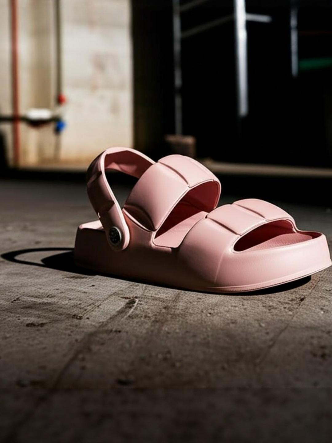 VINTEX Women Pink Clogs Sandals