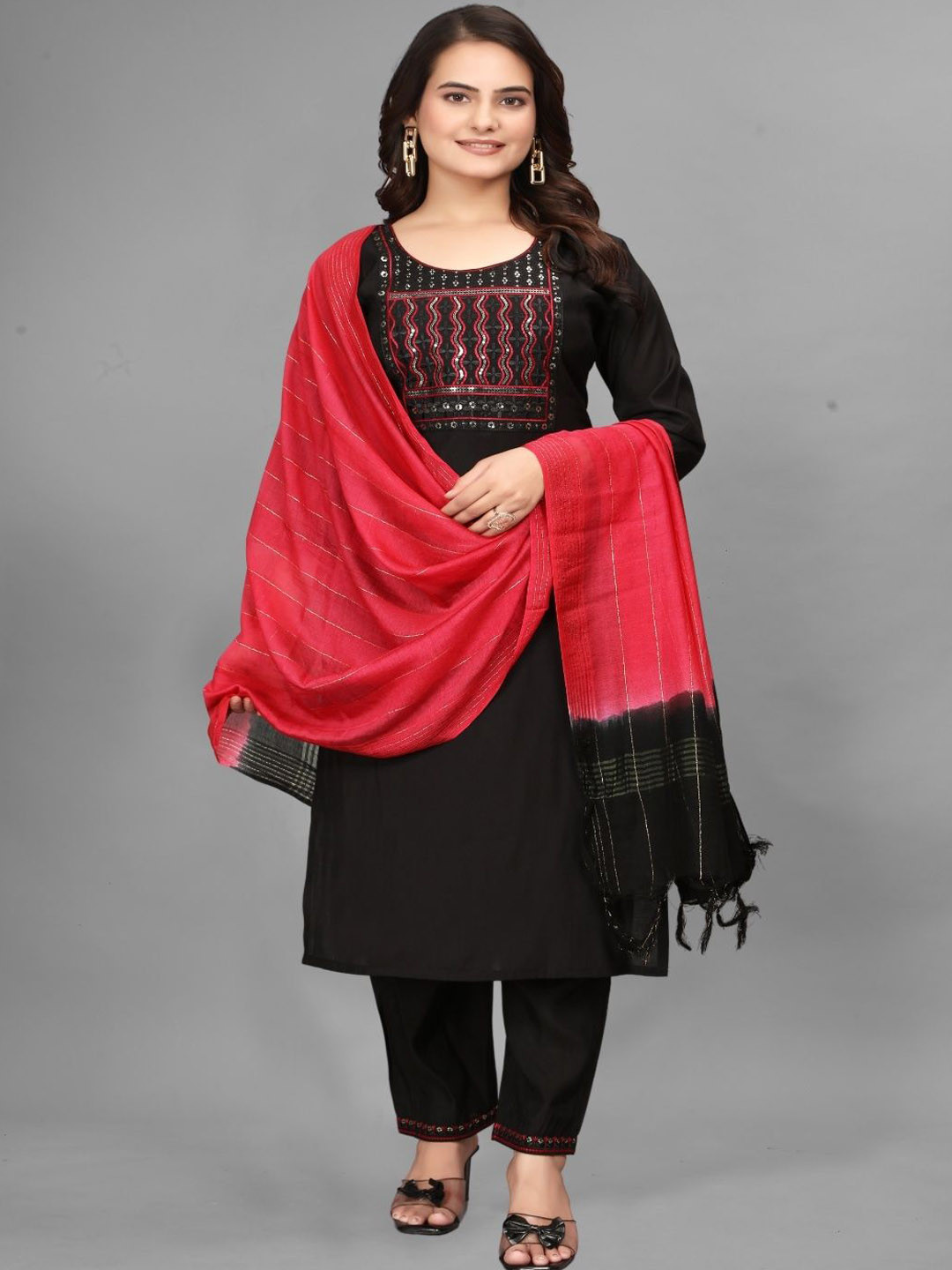 Caitri Retail Women Ethnic Motifs Yoke Design Regular Kurta with Trousers & Dupatta