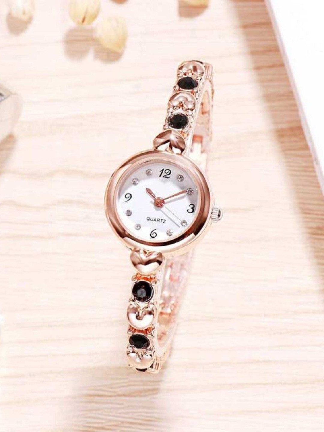 Miss Perfect Women Embellished Dial & Bracelet Style Straps Analogue Watch ar1332