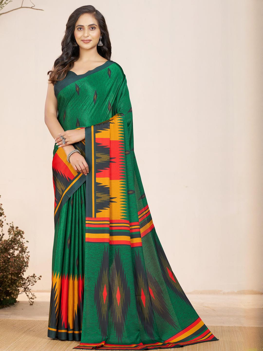 Garden Vareli Geometric Printed Sarees with Unstitched Blouse Piece