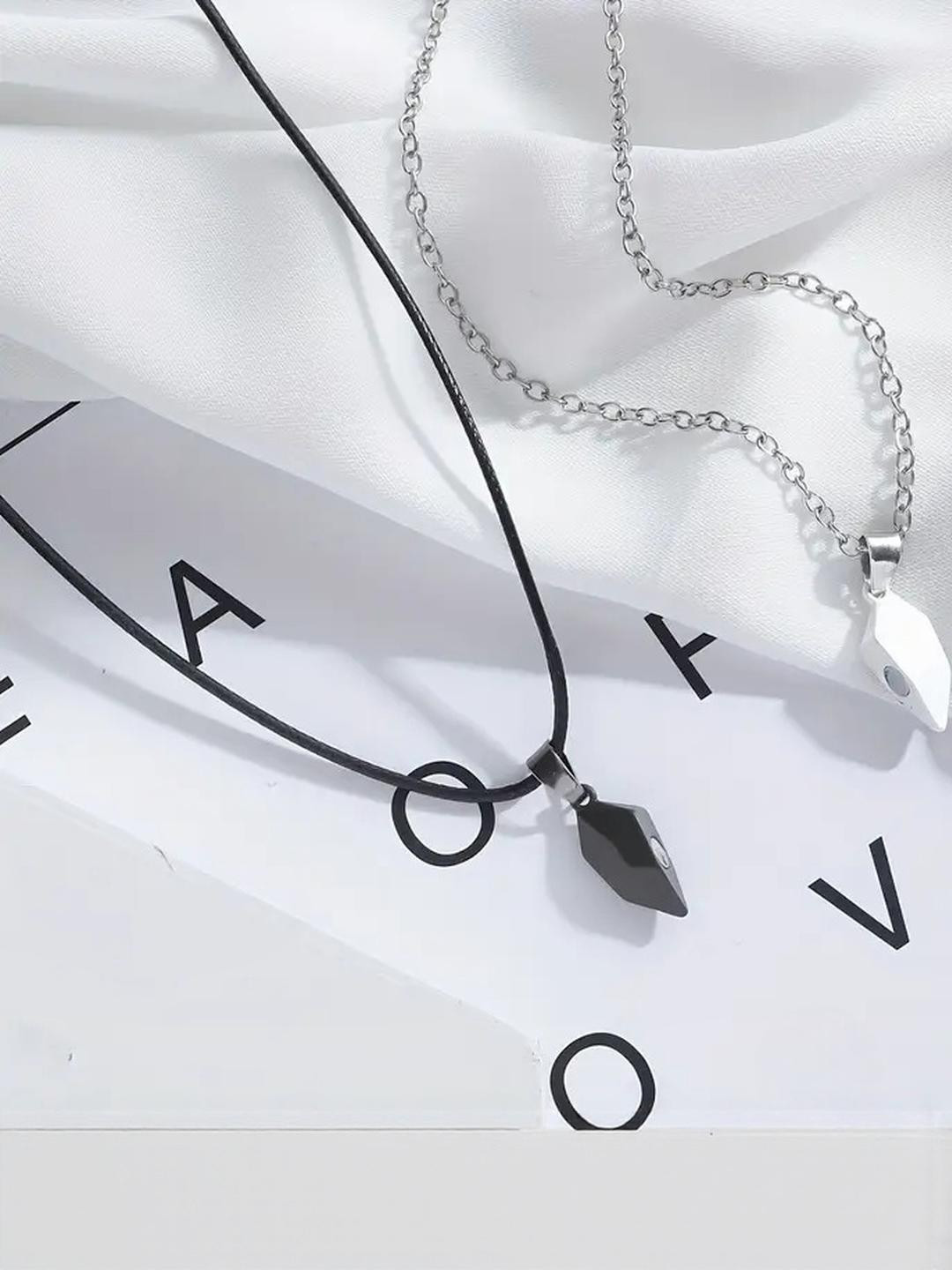 DressBerry Women Pack Of 2 Silver-Plated Magnetic Heart Couple Necklace