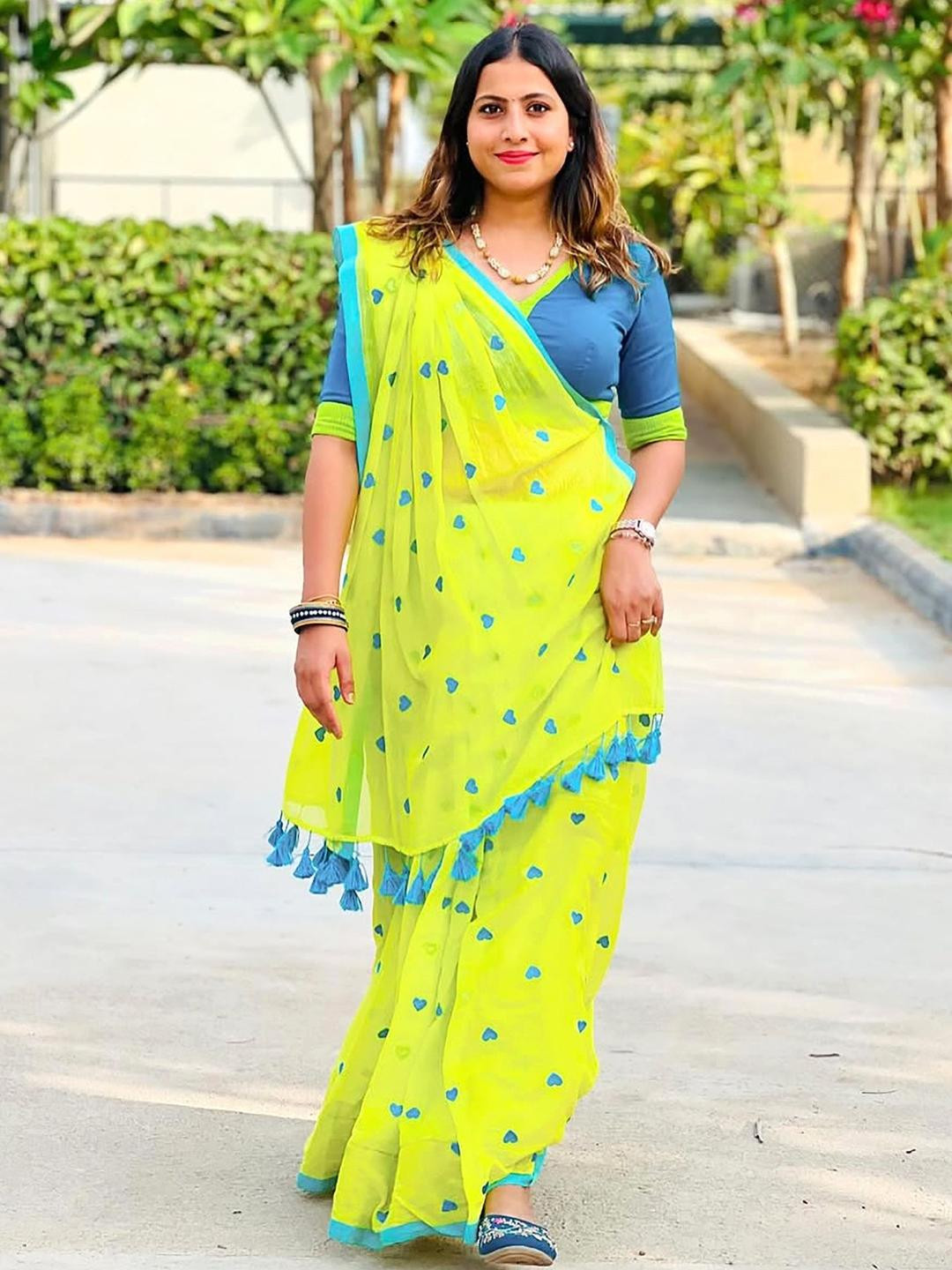 RIDDHIMAN FASHION Geometric Printed Zari Pure Cotton Saree