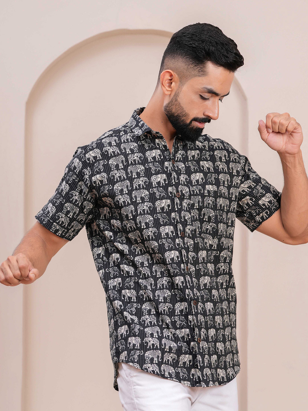 JAHIDA COMFORT WITH STYLE Comfort Printed Short Sleeves Cotton Shirt