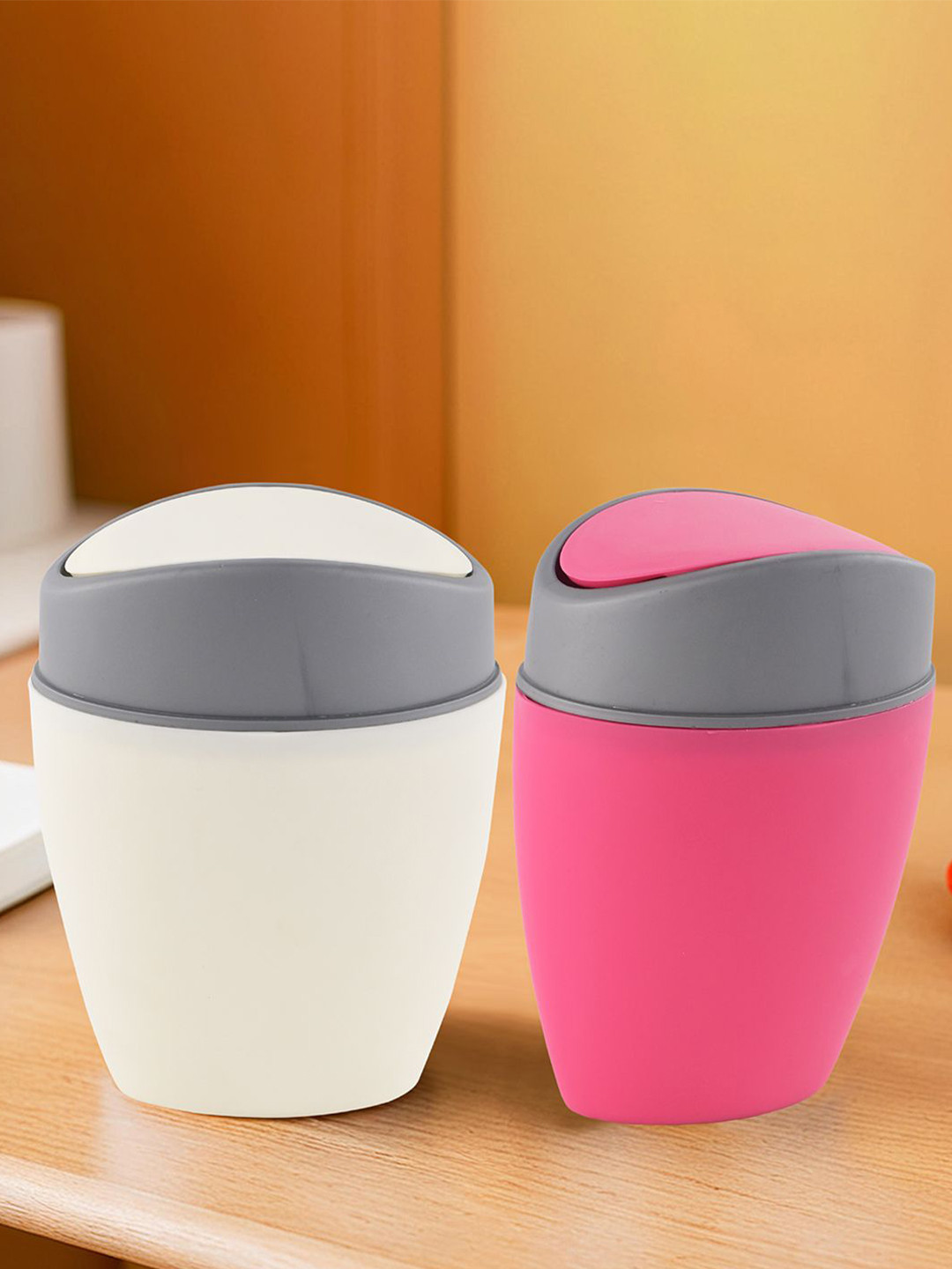 Kuber Industries White & Pink 2 Pieces Portable Mini Dustbin With Swing Lid- 2.5 L