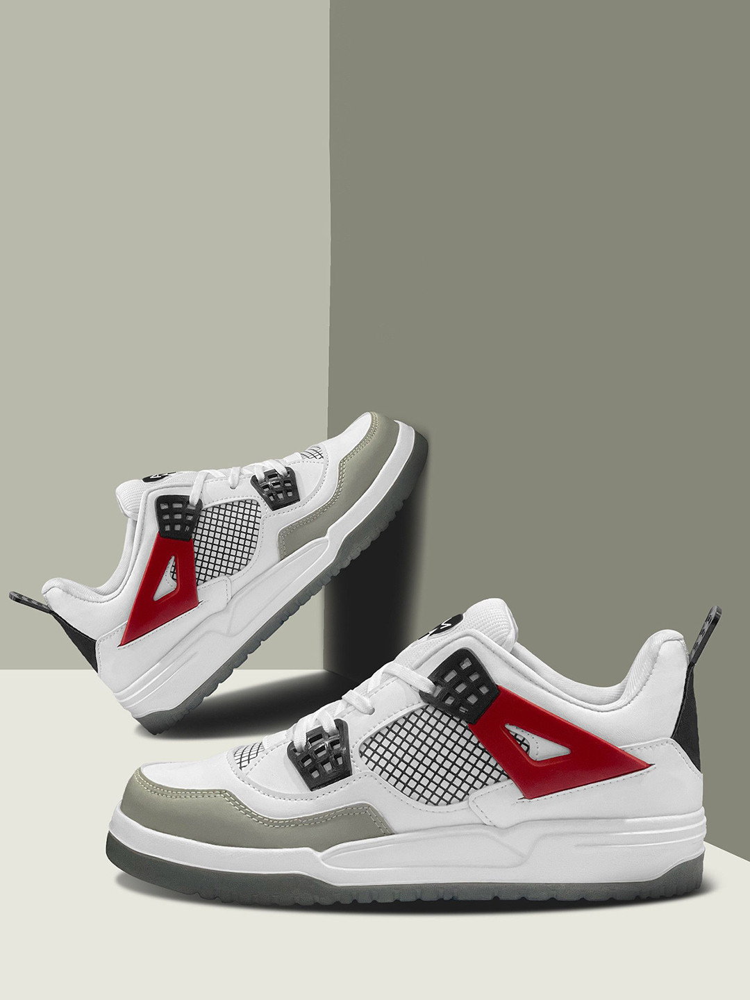 Aircum Men Printed PU Sneakers