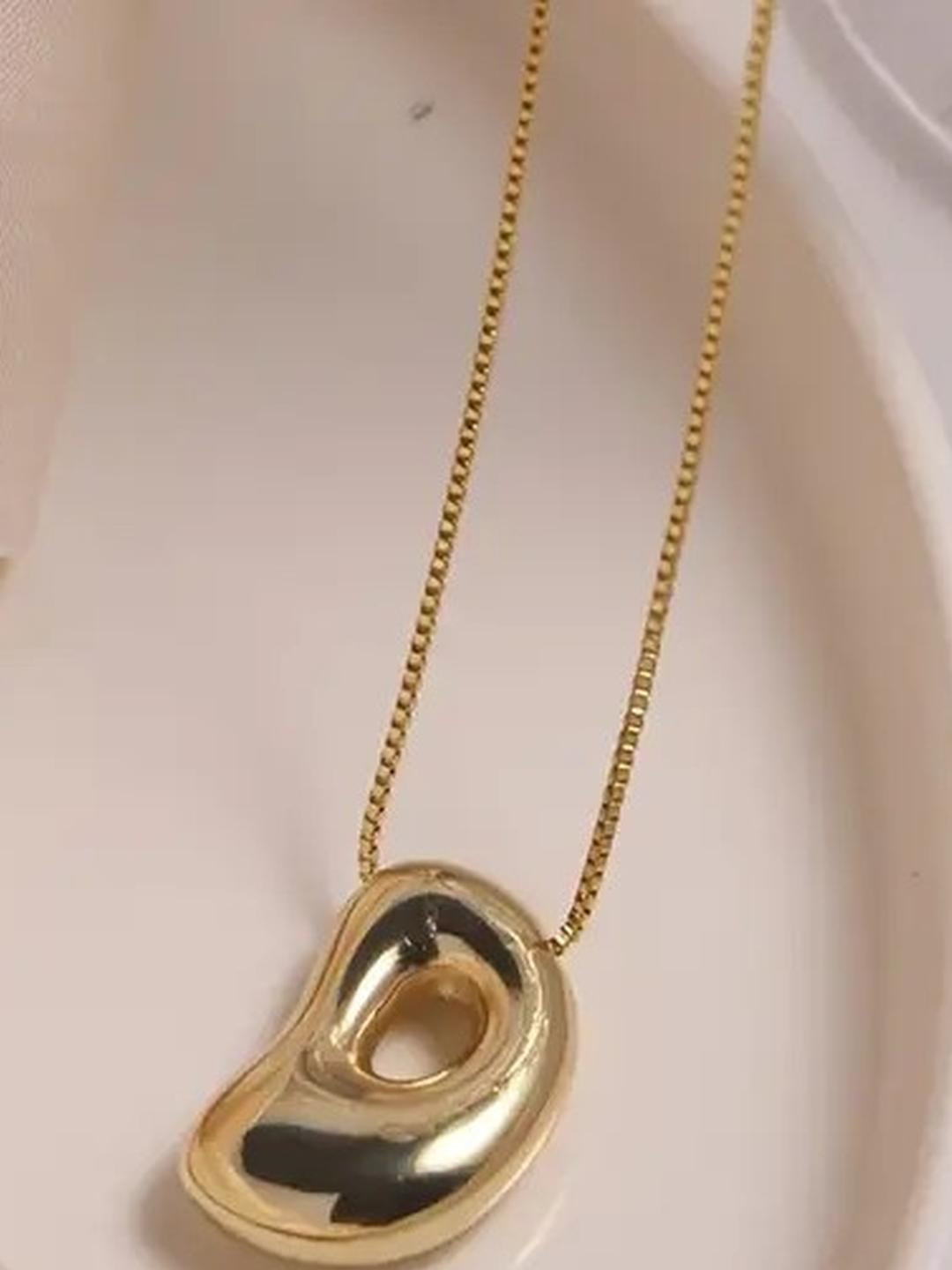 ARISTAL Jewellery Unisex Gold-Plated Bubble Letter D Necklace