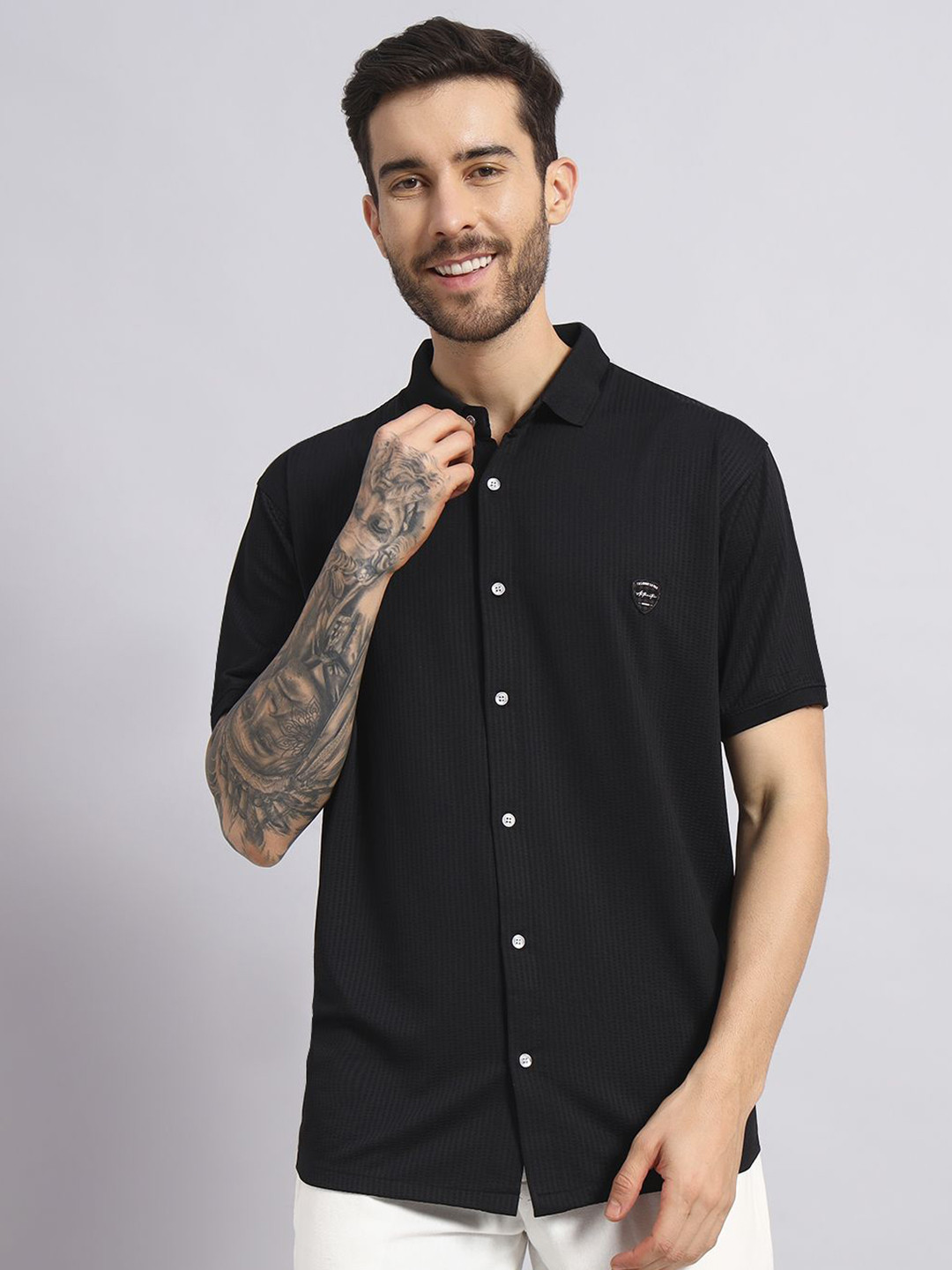 SANDPIPER Men Comfort Fit Textured Spread Collar Casual Shirt