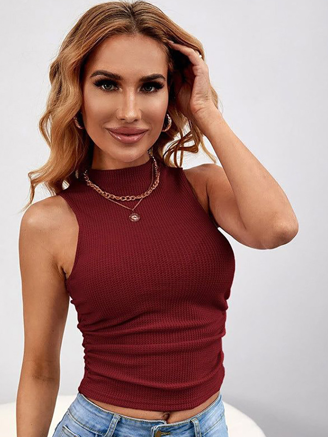 Outzidr Sleeveless Turtle Neck Top