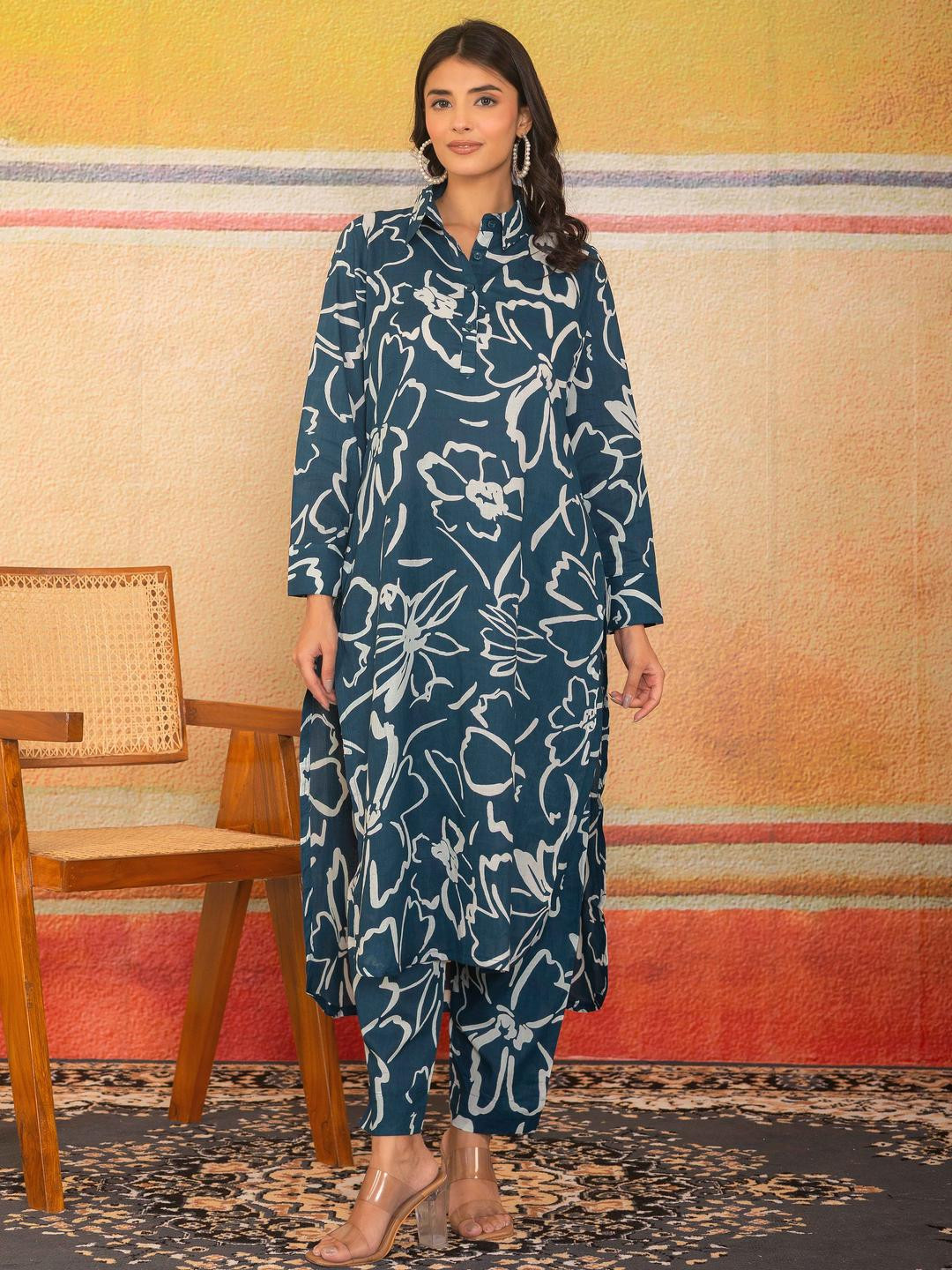 LABEL ADRIJA Women Floral Round Collar Neck Three-fourth Sleeves Pure Cotton Kurta Sets