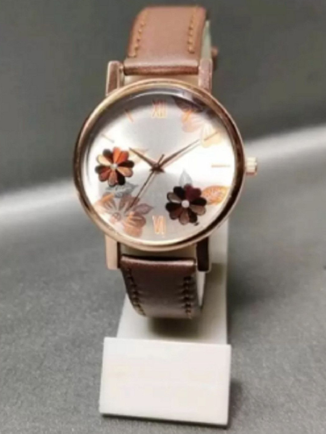 Miss Perfect Women Printed Dial & Leather Straps Analogue Watch LJ434