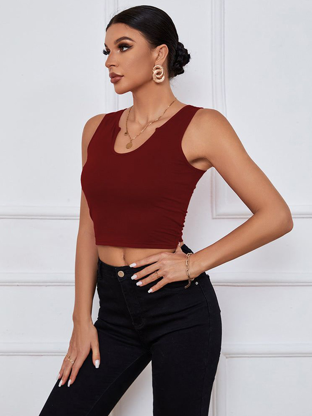 Outzidr Women U-Cut Neck Sleeveless Crop Top