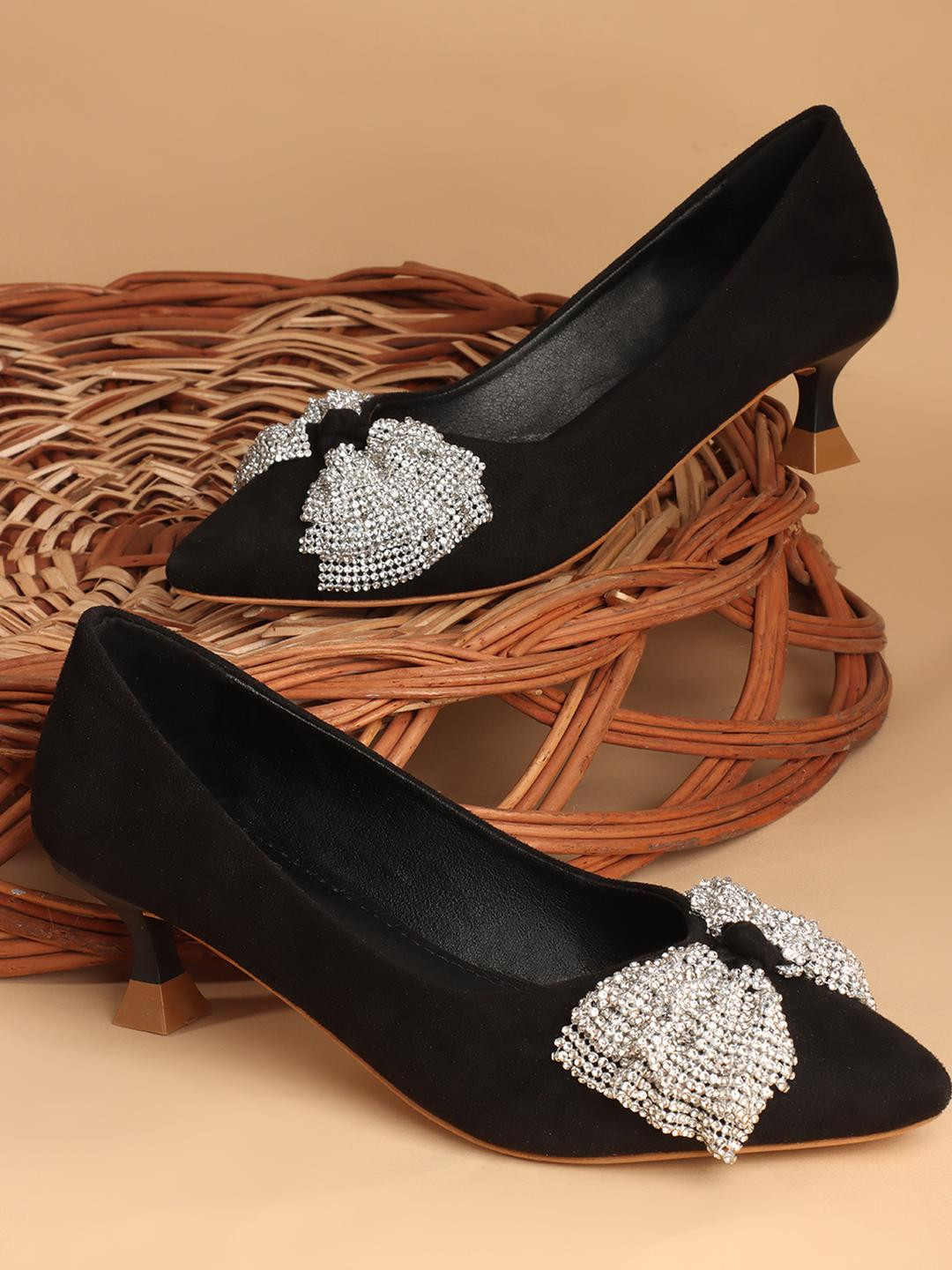 Dollphin Women Textured Slim Heeled Pumps