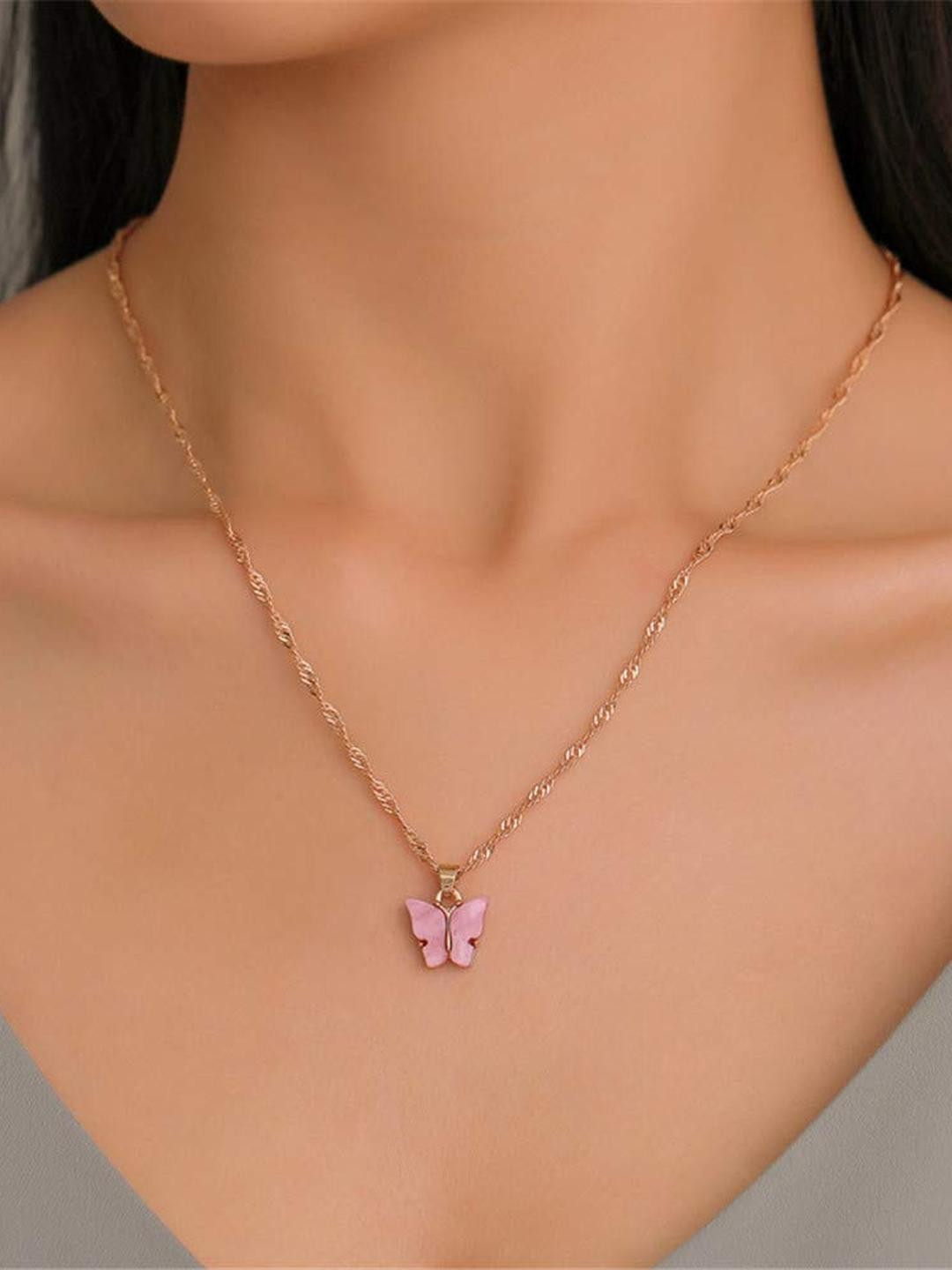 DressBerry Butterfly Gold-Plated Necklace