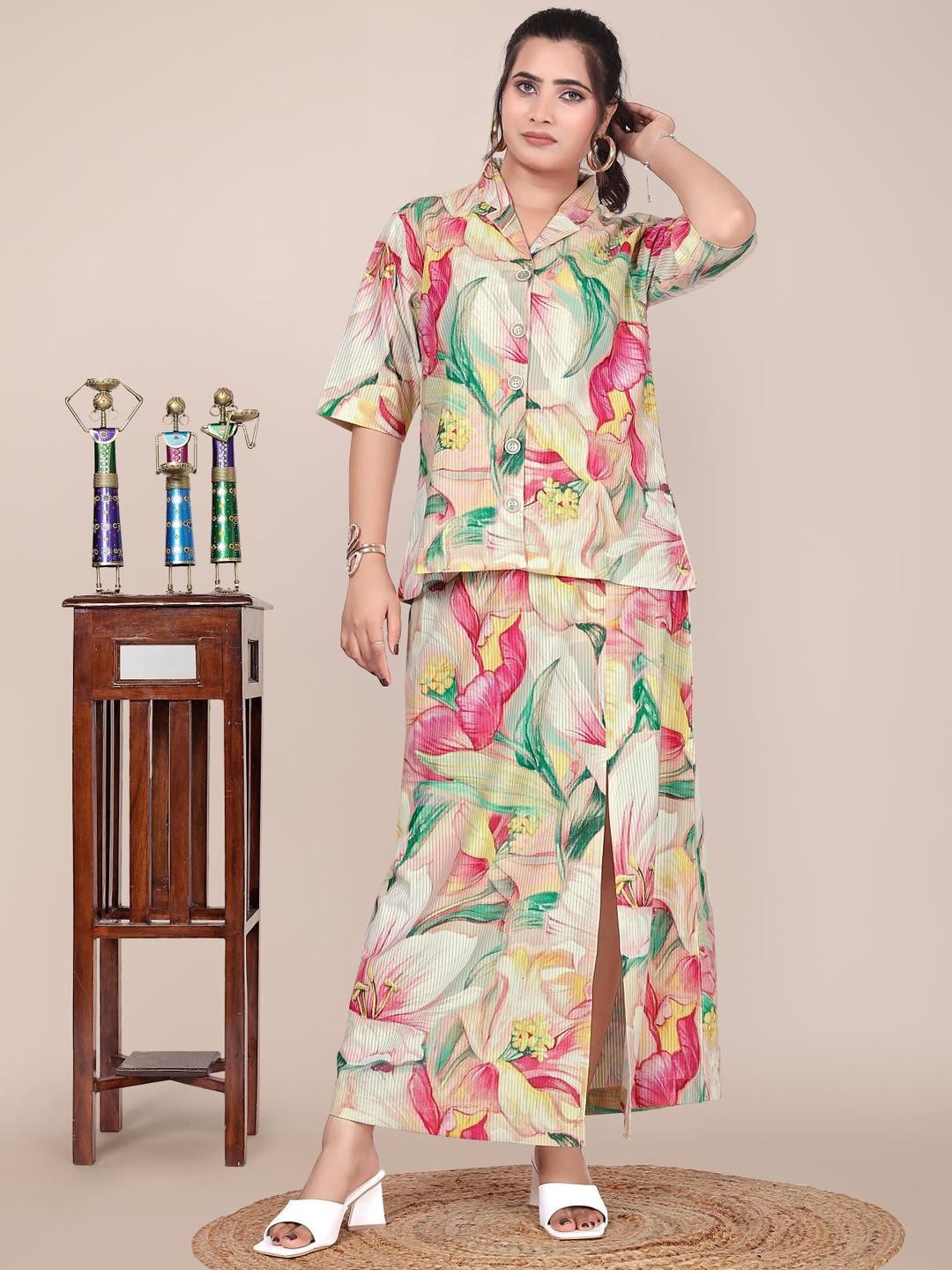 VenderVilla Floral Printed Lapel Collar Corduroy Shirt & Skirt