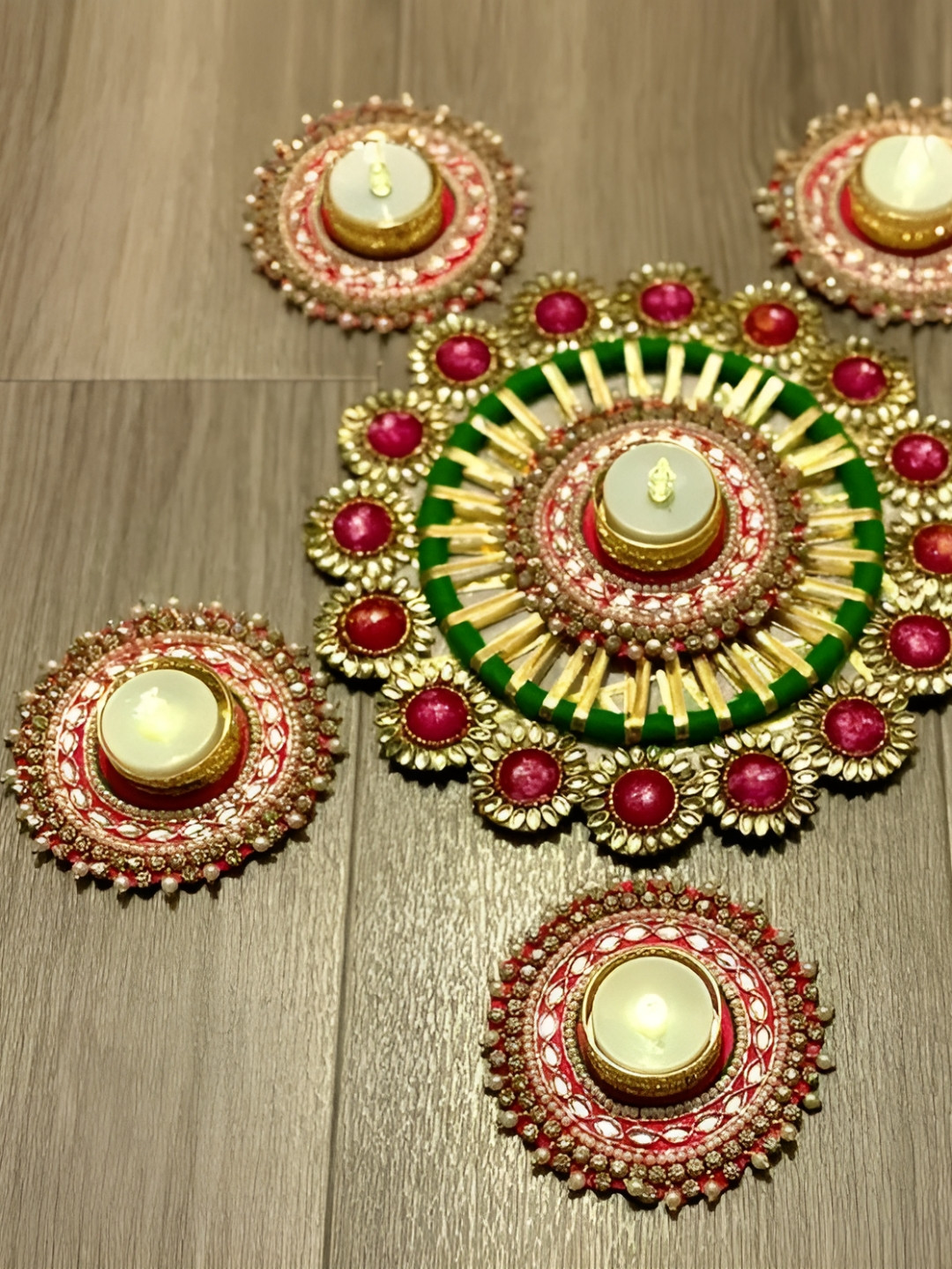 Sellplus Red 5 Pieces Beaded Candle Holder With Booti Pacth Candle Holder