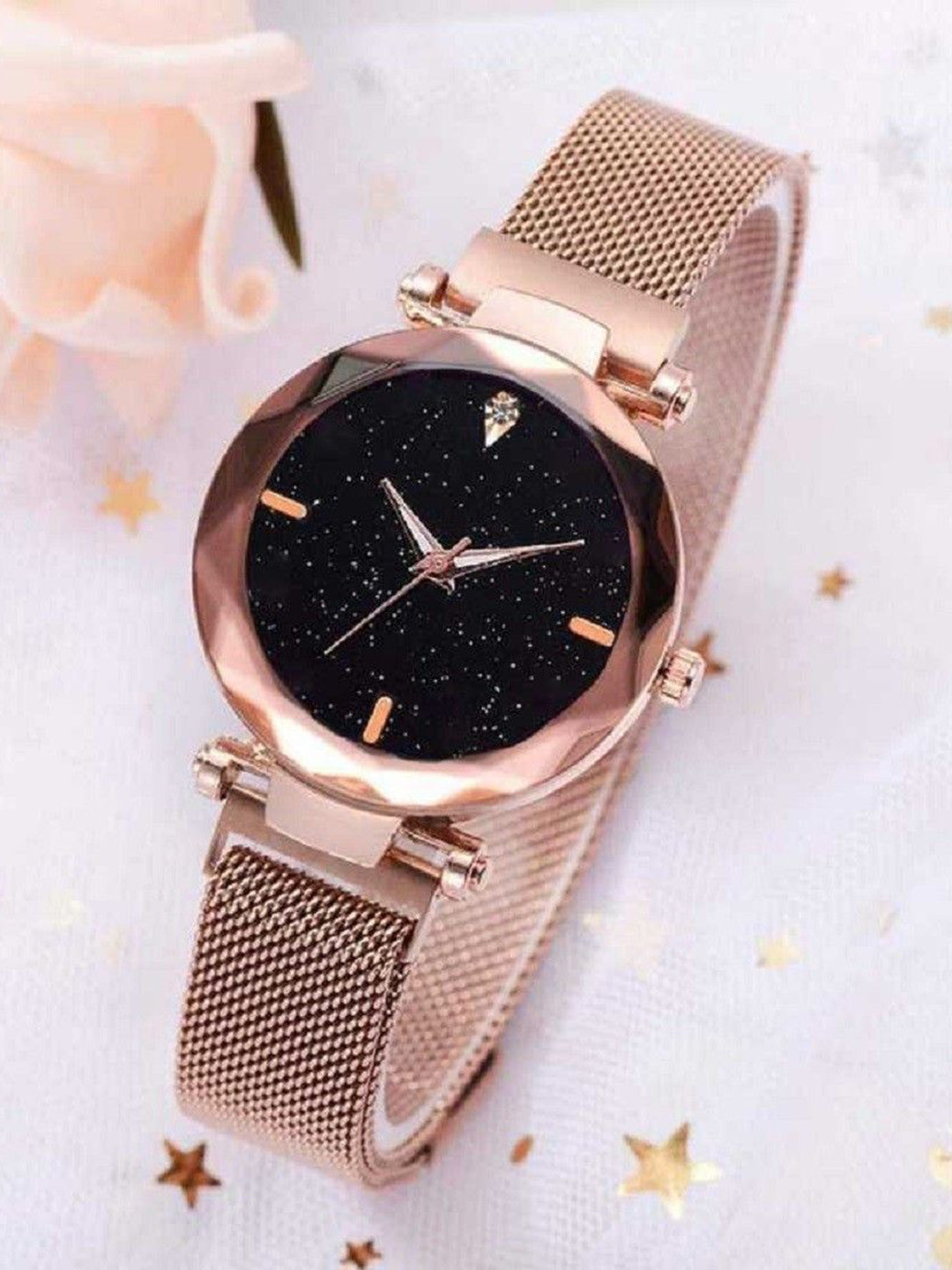 Miss Perfect Women Embellished Dial & Textured Straps Analogue Watch ar1463