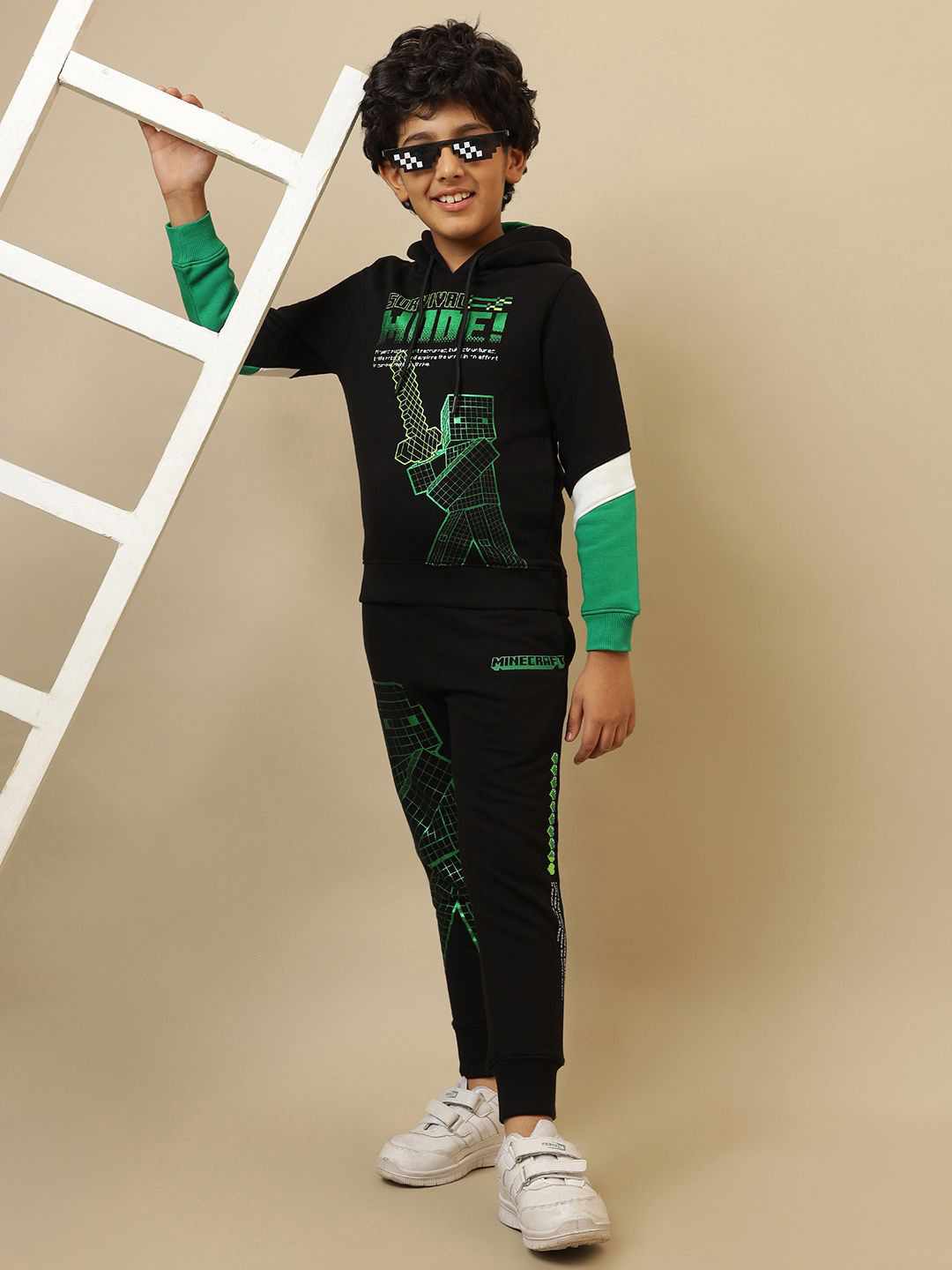 Kids Ville Boys Minecraft Printed Hooded Sweatshirt & Jogger