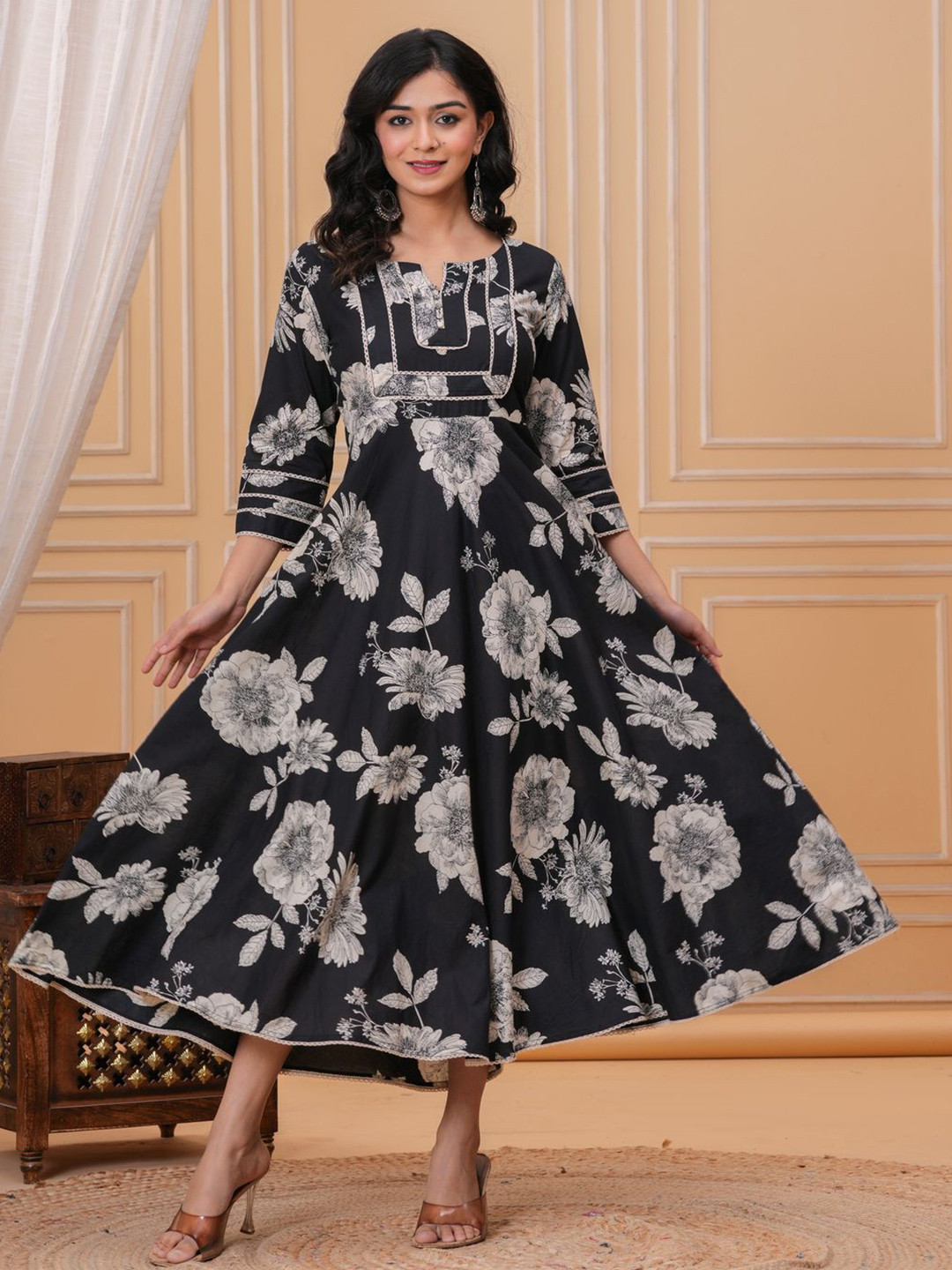 Da Vastraagaar Floral Printed Cotton Fit & Flare Dress