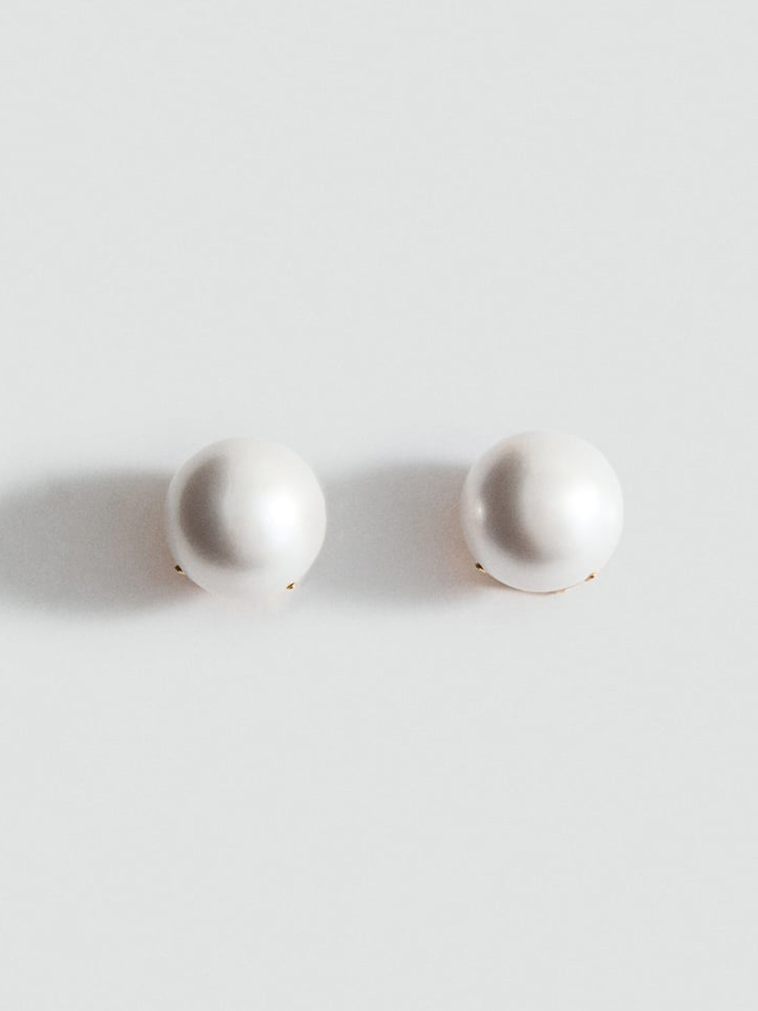 MANGO Pearl Design Stud Earrings